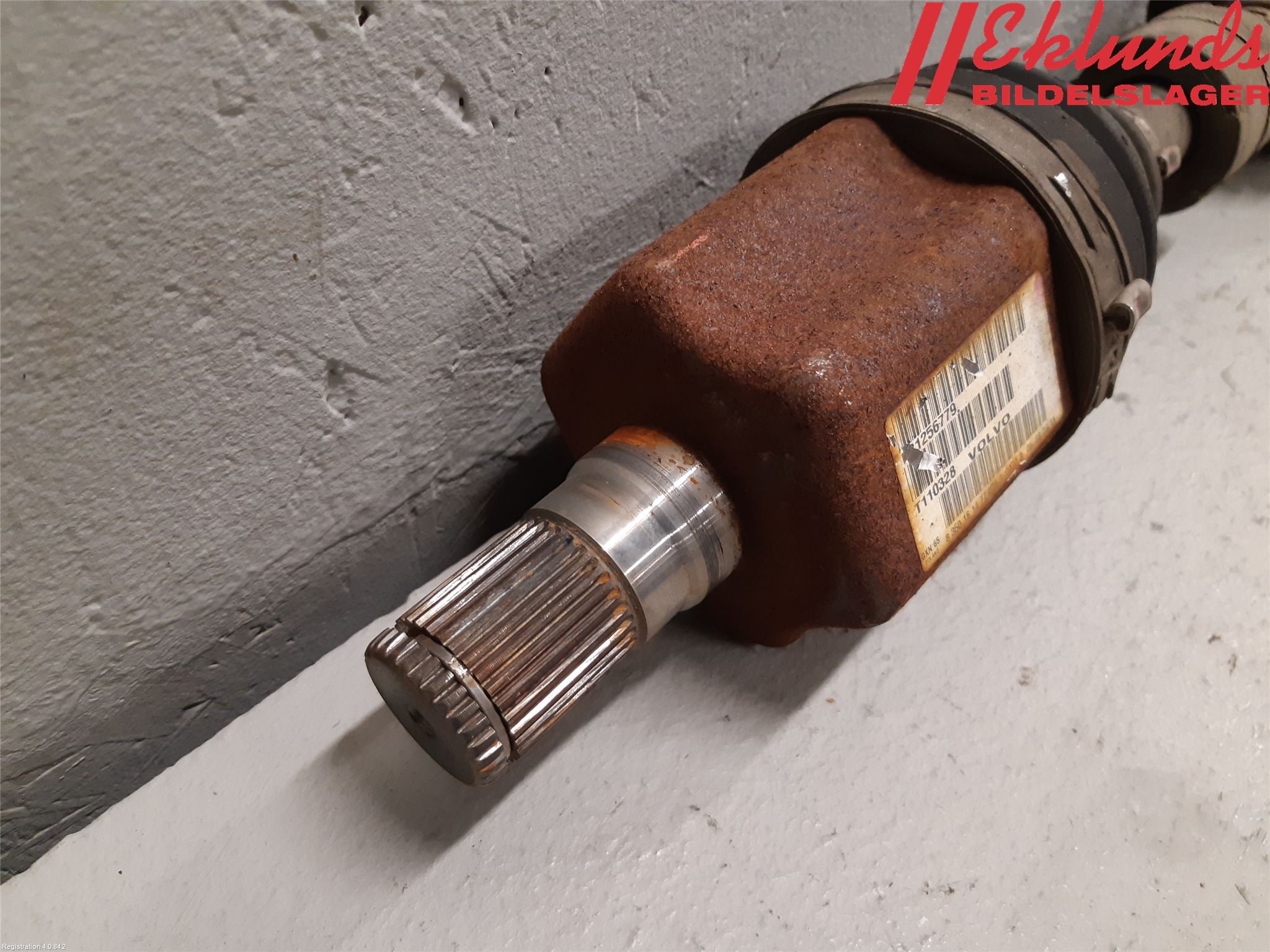 Volvo V60 11-13 Drivaxel Fram Vänster