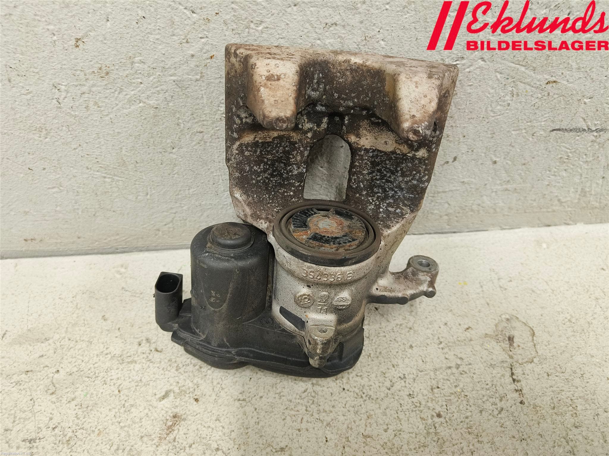 Mercedes-Benz MB E-KLASS (W213) 16-23 Bromsok Bak Vänster