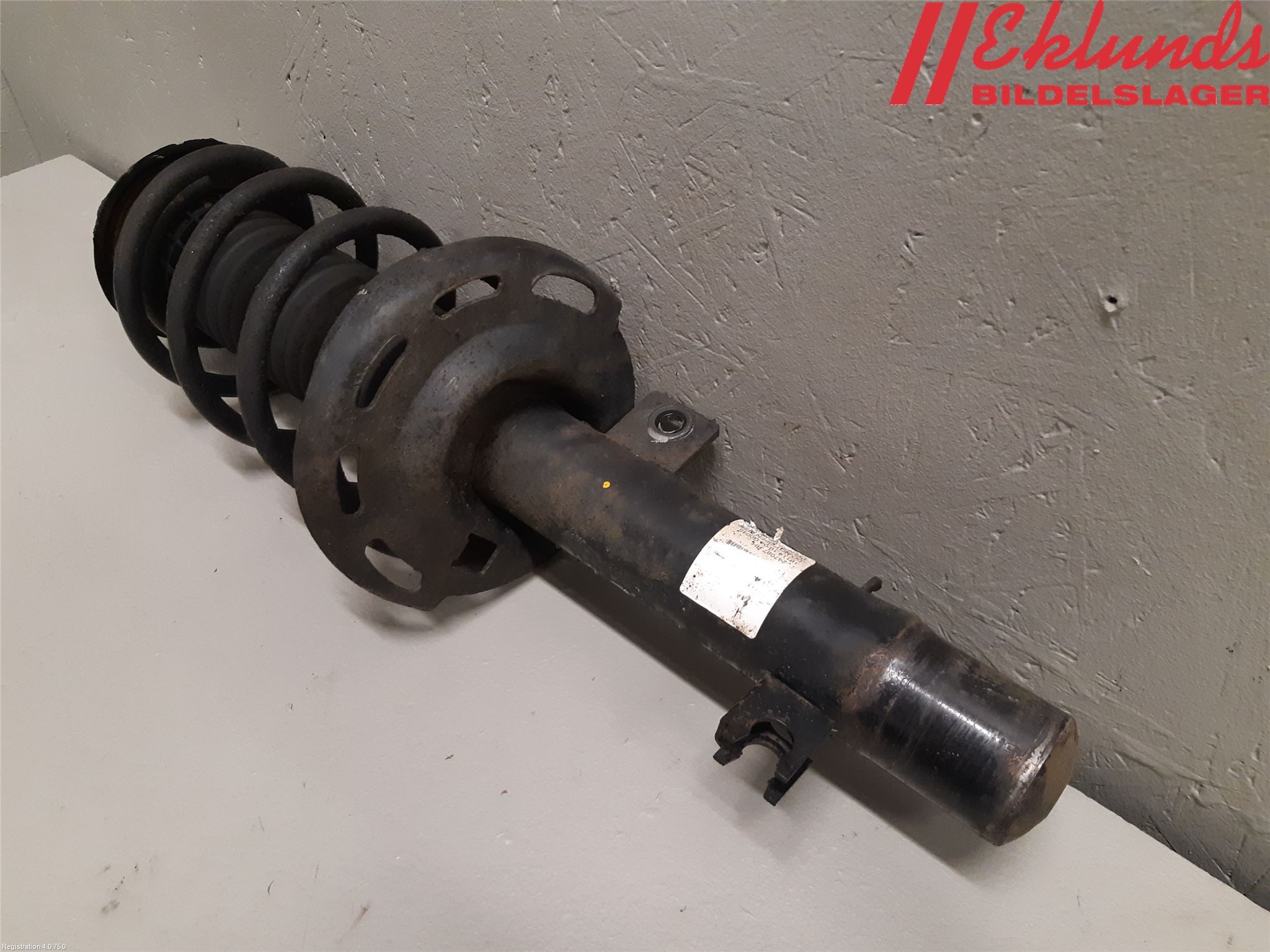 Citroen DS3 Fjäderben Fram Höger