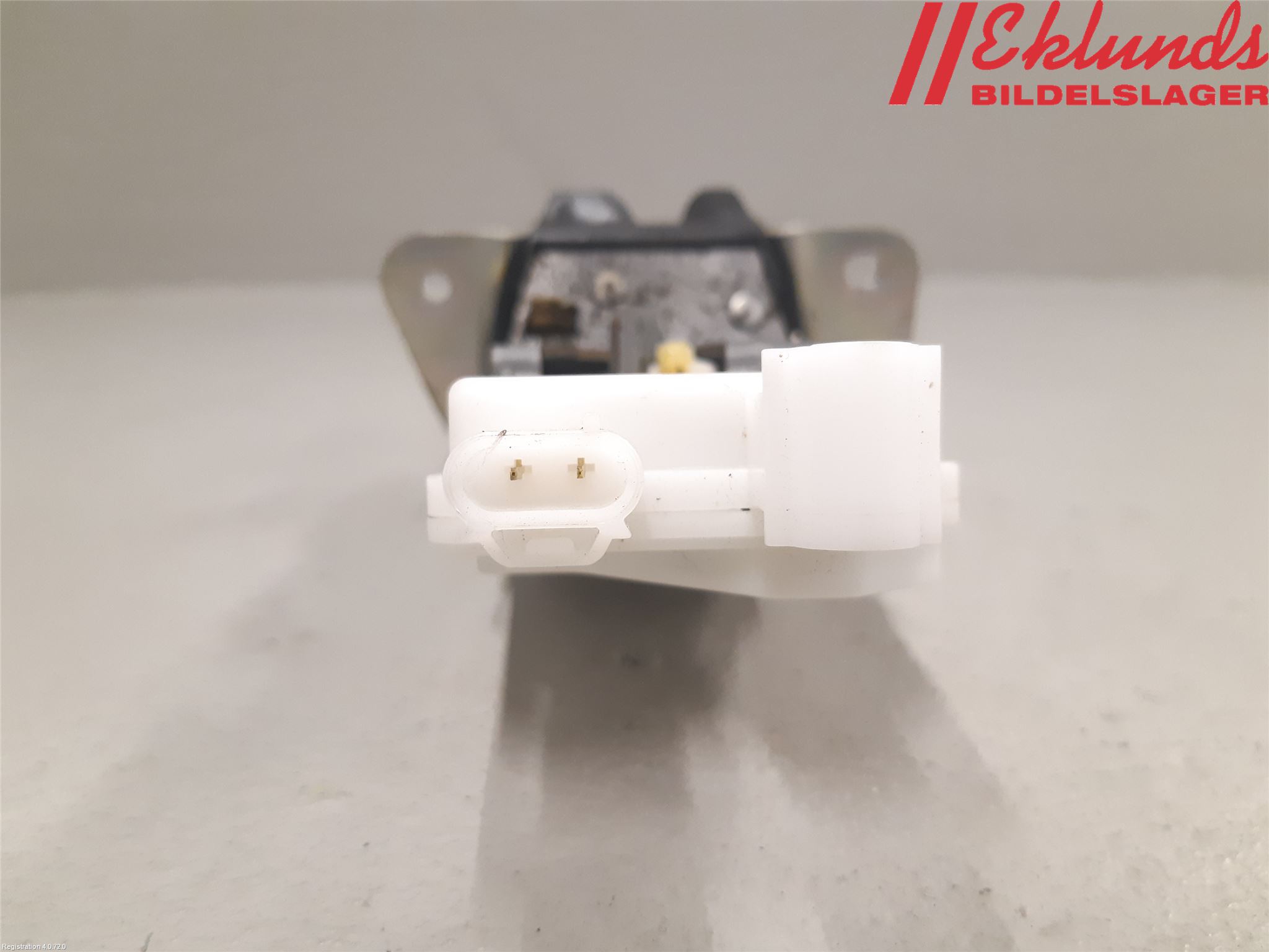 Citroen C-CROSSER Låskista Baklucka