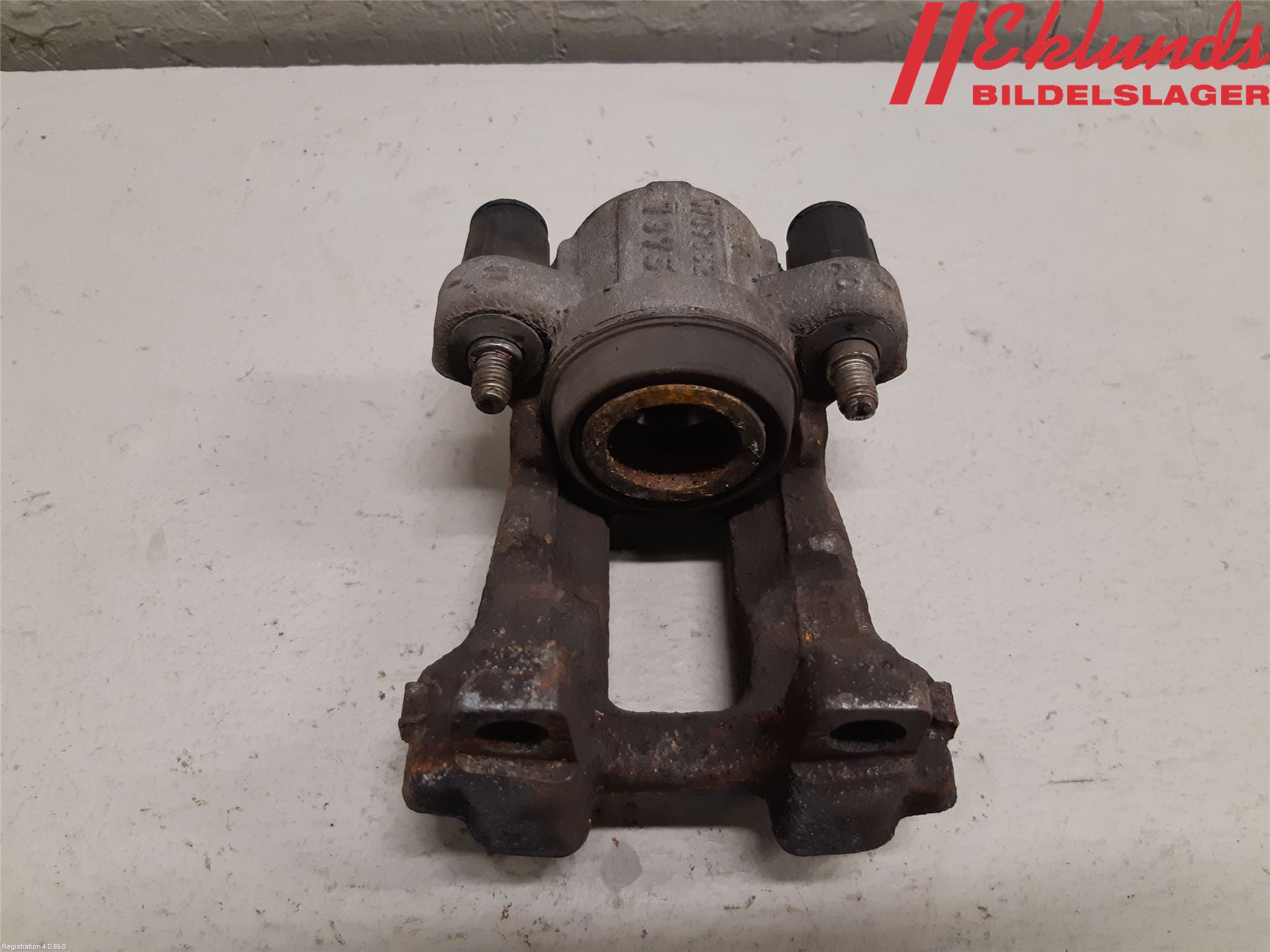 BMW 4 F32/F33/F82/F83 13-20 Bromsok Bak Höger