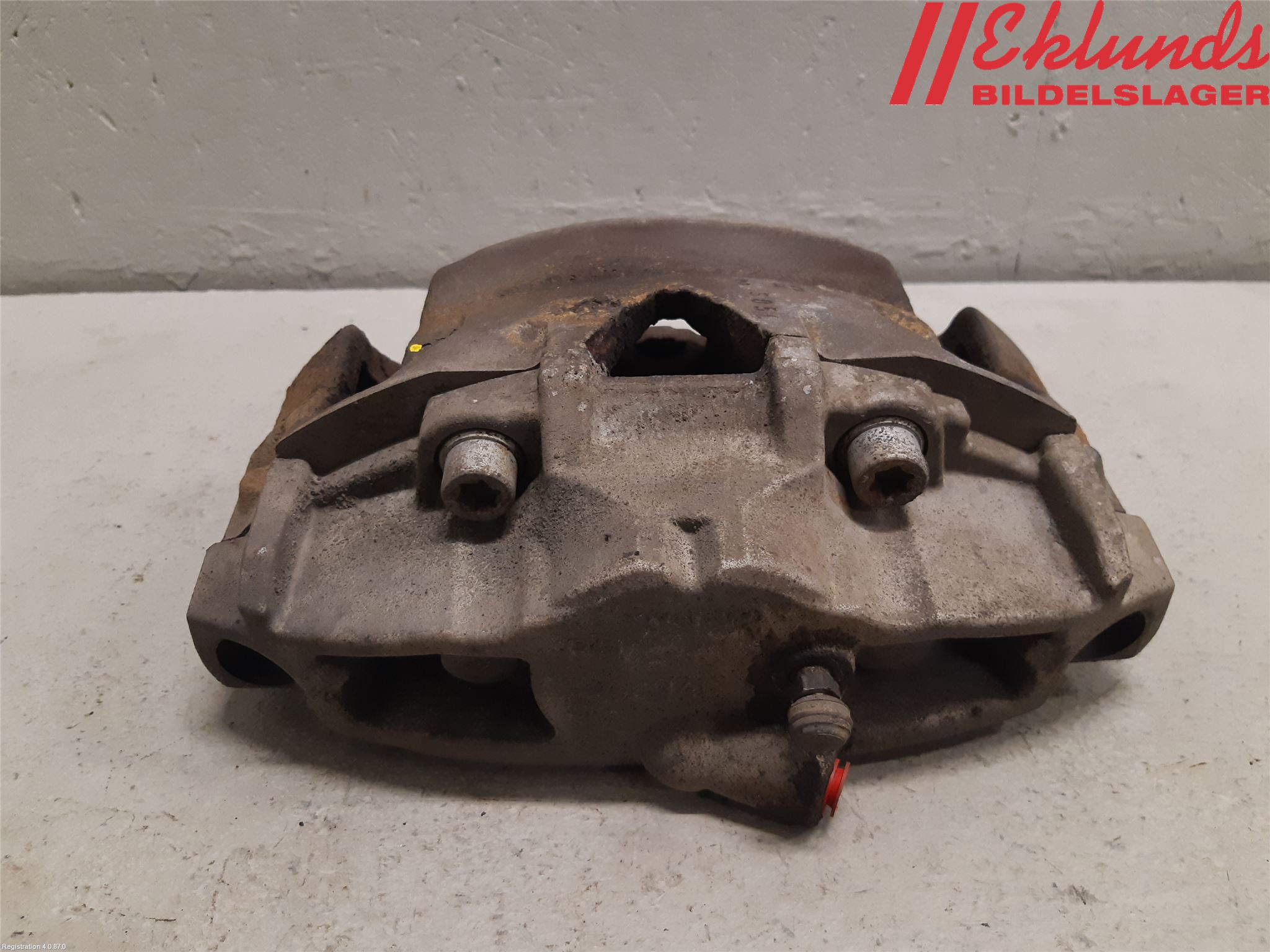 Volvo XC70 14-16 Bromsok Fram Höger