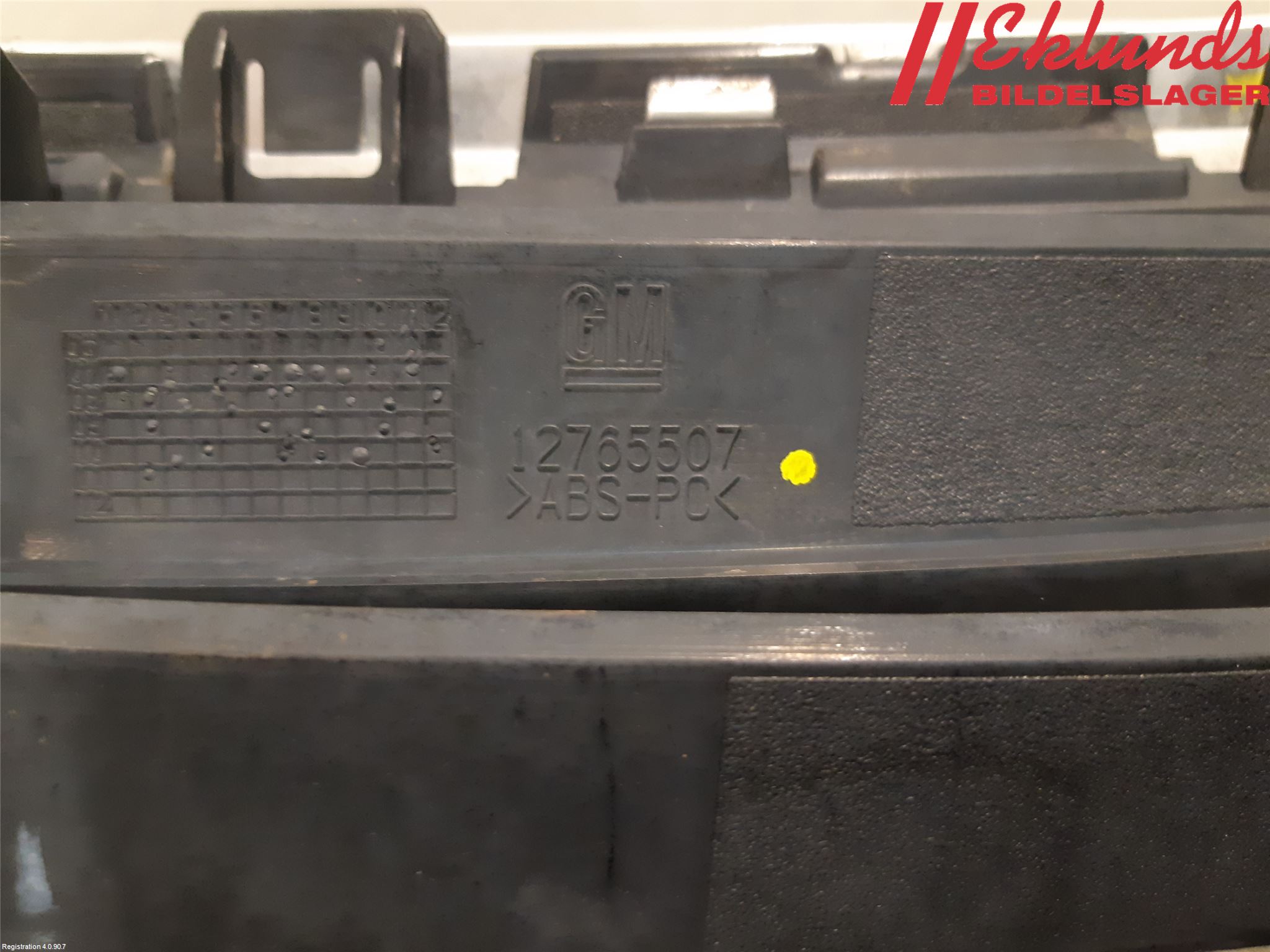 Saab 9-3 VER2/VER3 08-15 Grilldel Mitt