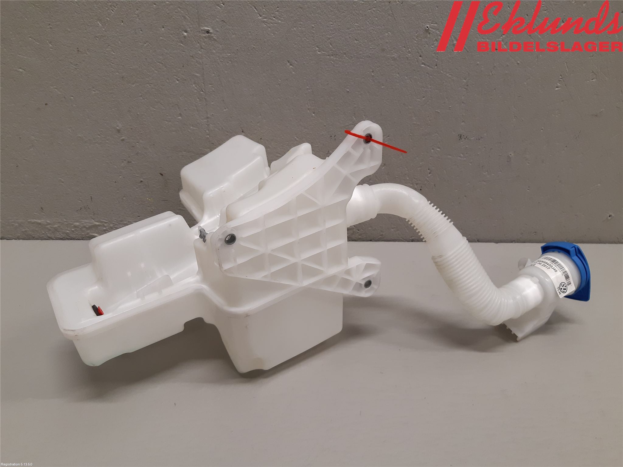 Volkswagen VW PASSAT 15-19 Spolartank Vindruta-Strål