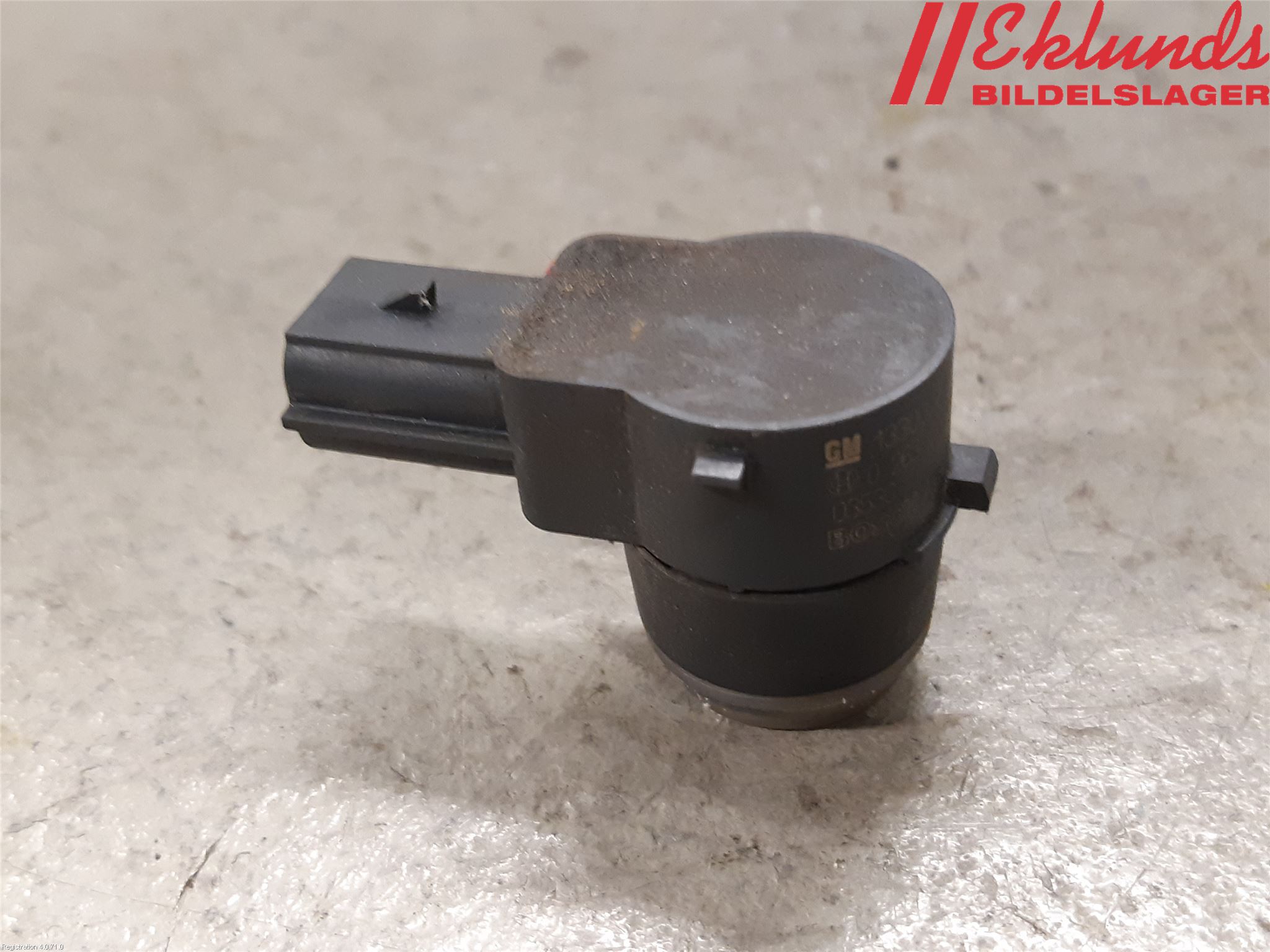 Opel INSIGNIA 09-16 Parkeringshjälp Frontsensor