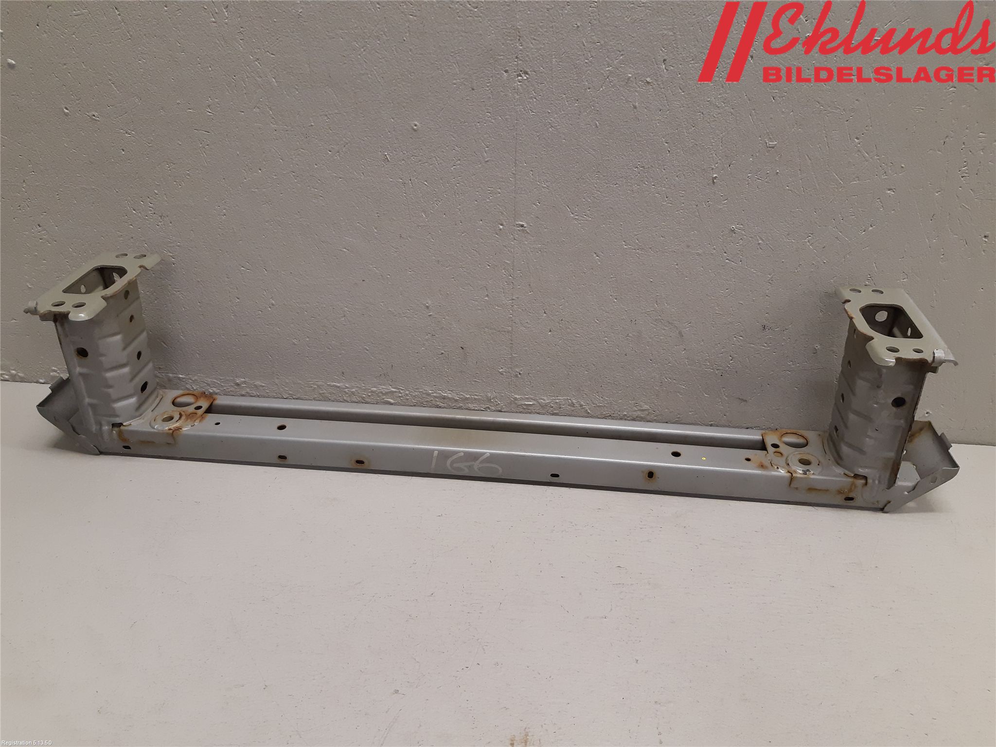 Toyota AVENSIS 09-15 Stötfångarbalk Fram