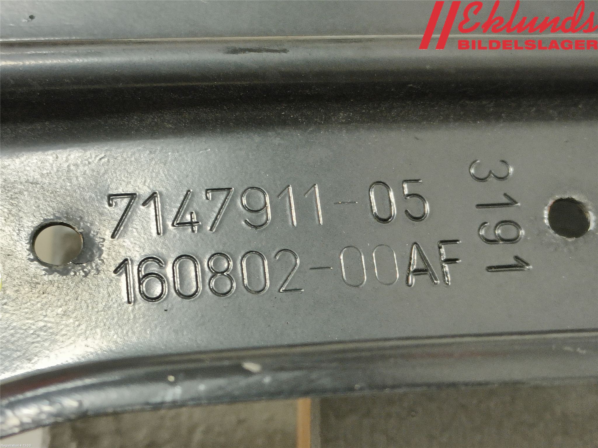Mini CLUBMAN R55 06-14 Front Huvlåsplåt-Balk