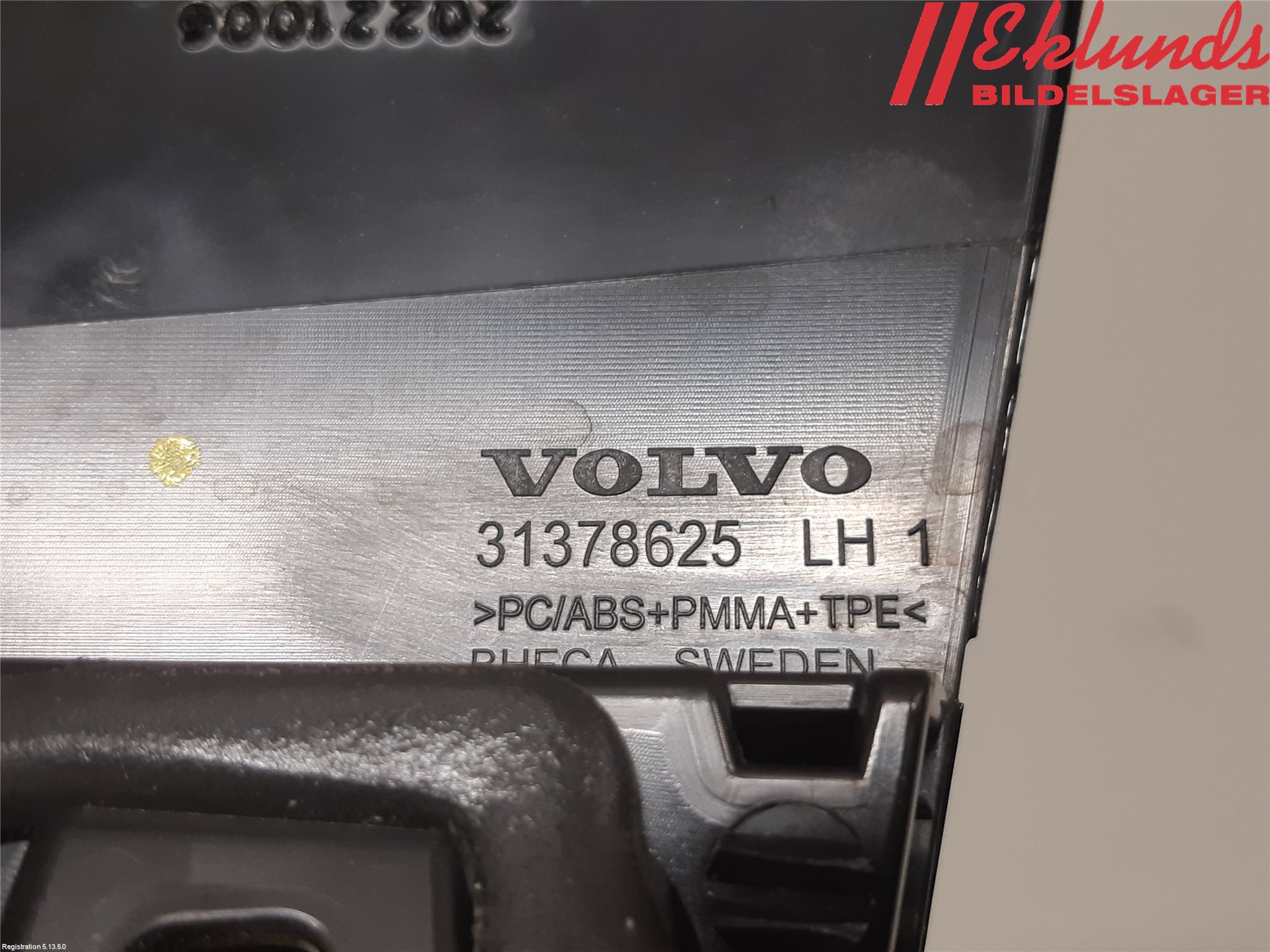 Volvo V90 17->> Dörr Dekorlist Bak Vä