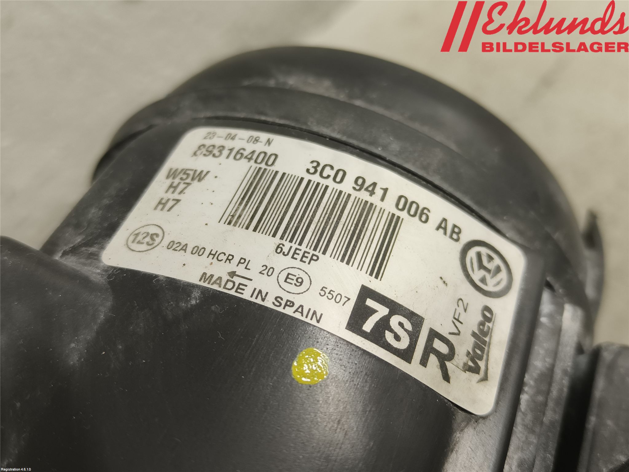 Volkswagen VW PASSAT 05-11 Strålkastare Höger