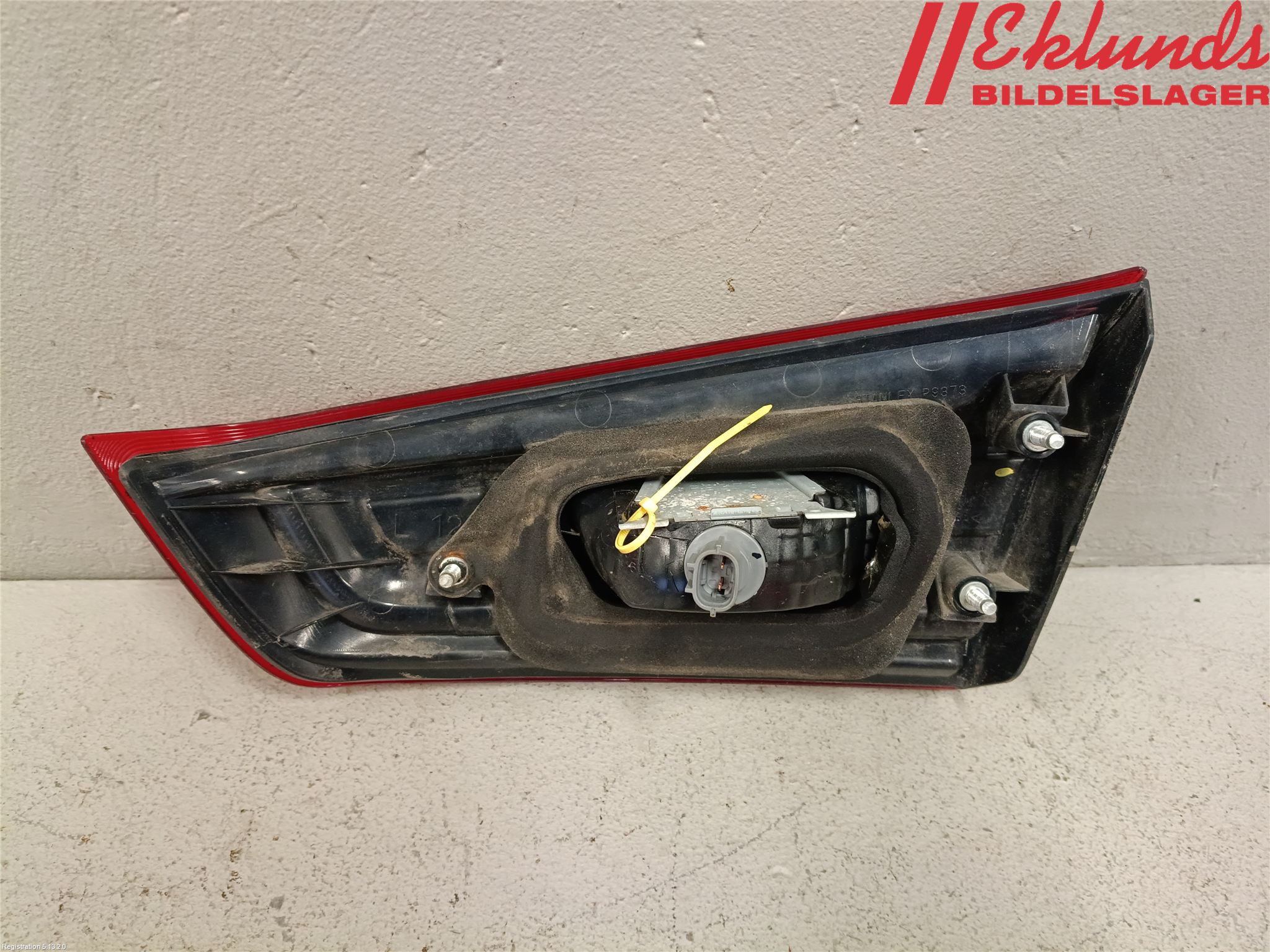 Mitsubishi ASX 10-22 Bakljus Lucka Vä