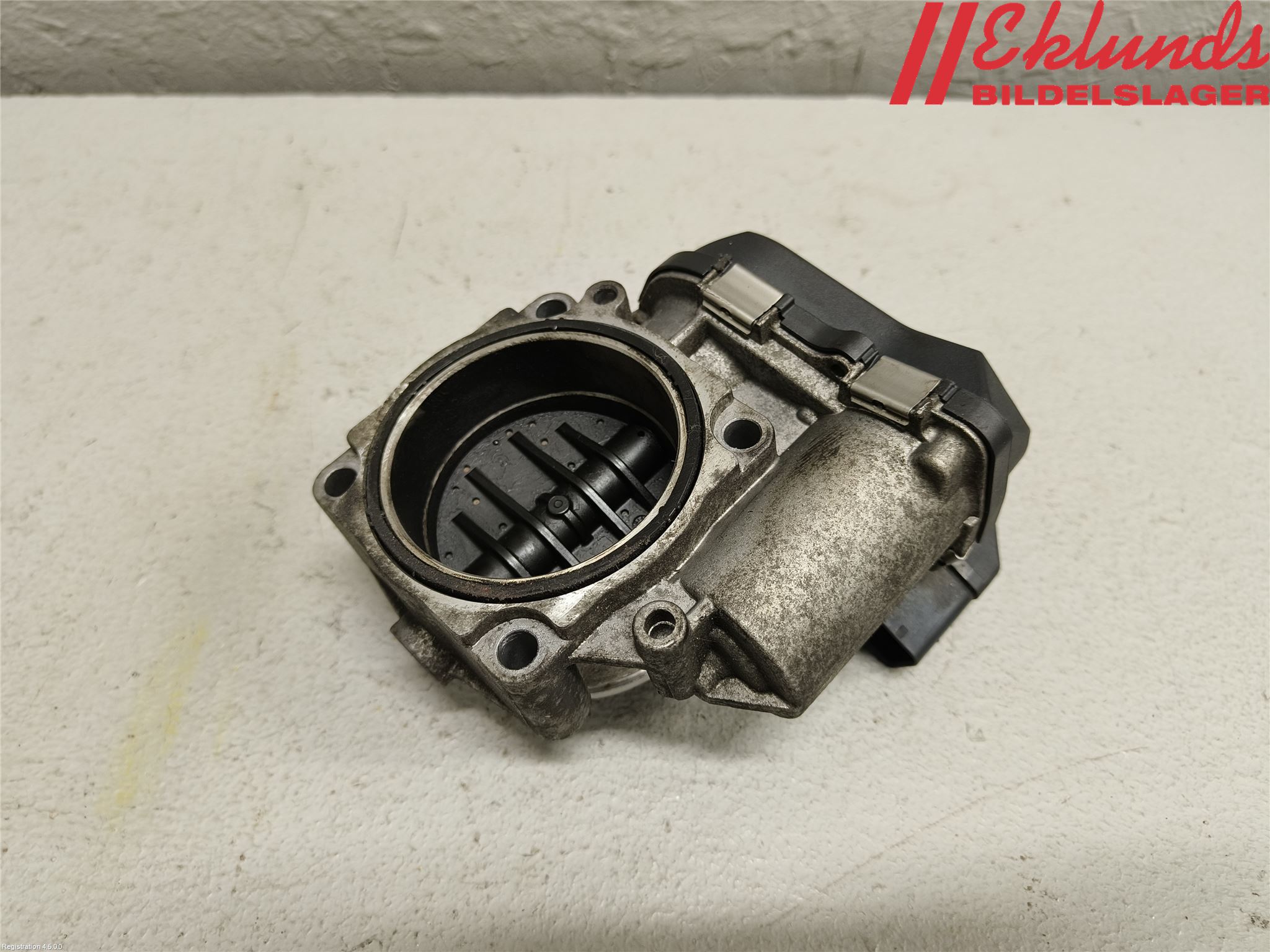 BMW 3 E90/91 SED/TOU 05-12 Injspjällhus