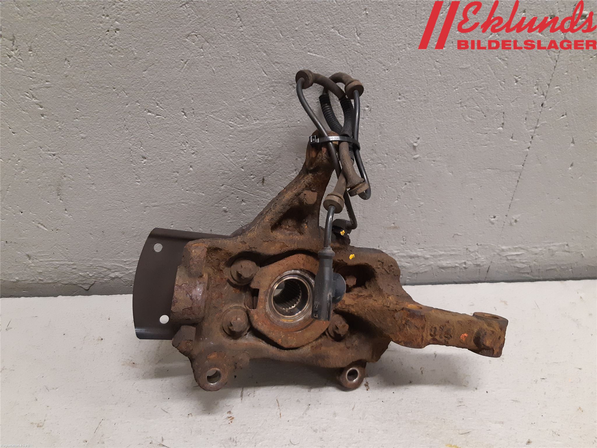 Renault TRAFIC/E-TECH 15- Styrspindel Lagerhus Vä