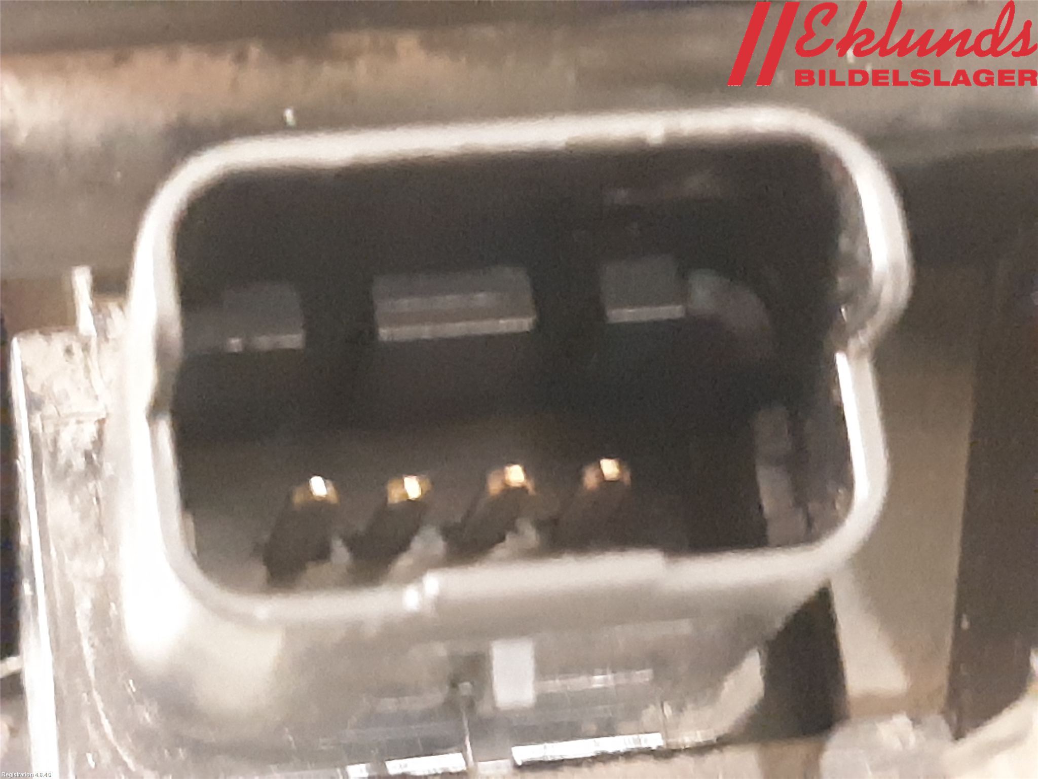 Tesla MODEL X 16- Låskista-Dörrlås