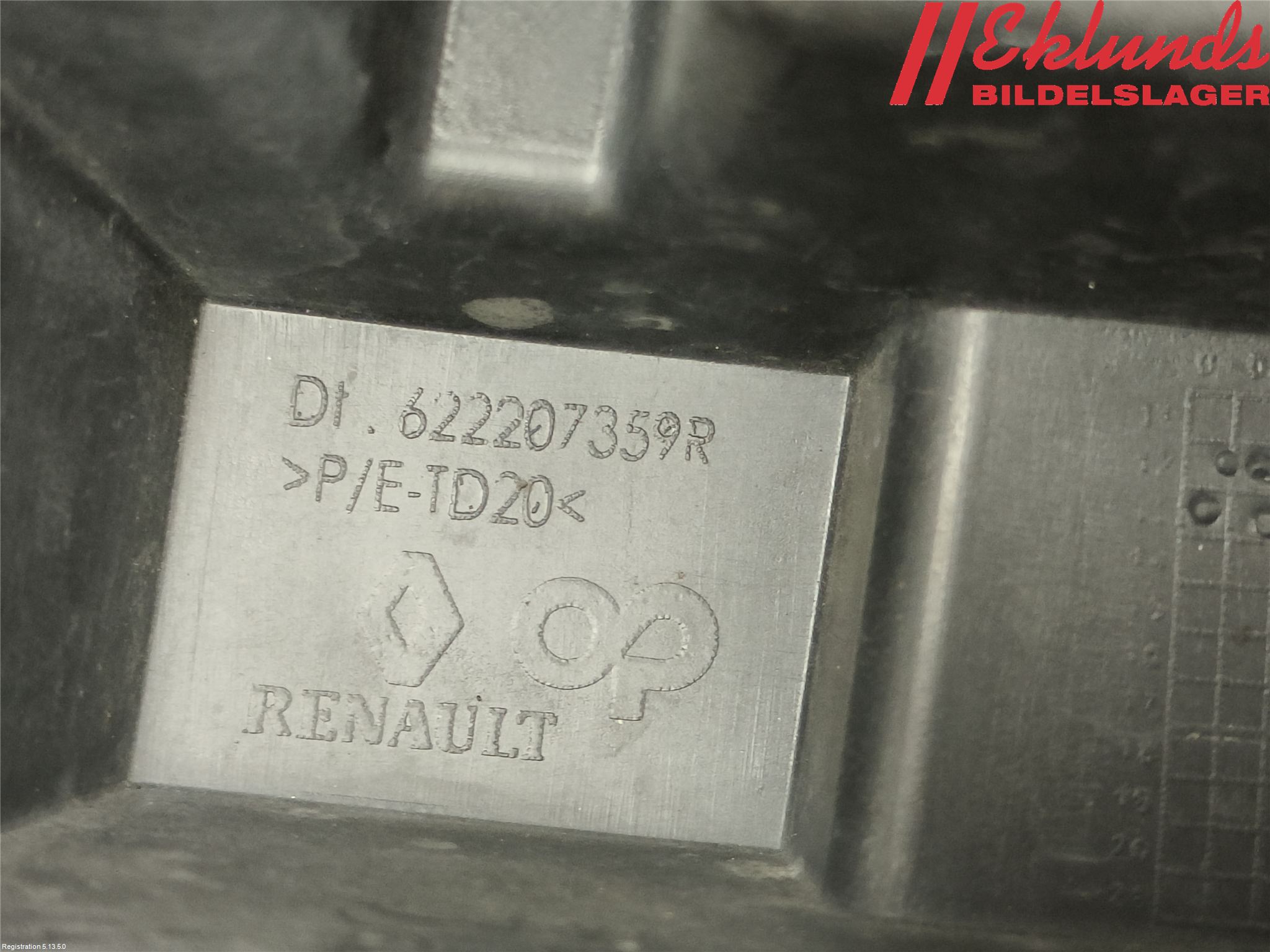 Renault SCÉNIC III / GRAND SCÉNIC 09-16 Stötfångarfäste Fram Hö