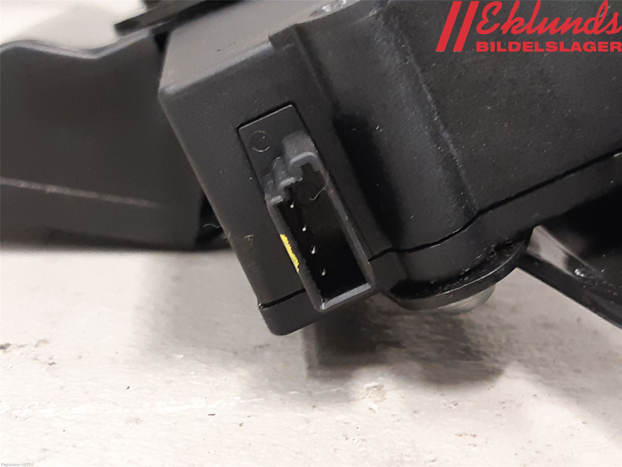 BMW X6 E71/E72   08-14 Låskista Baklucka