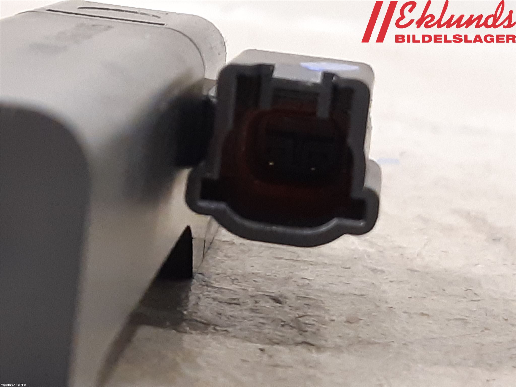 Nissan NAVARA, TREK-1 17-21 Antenn