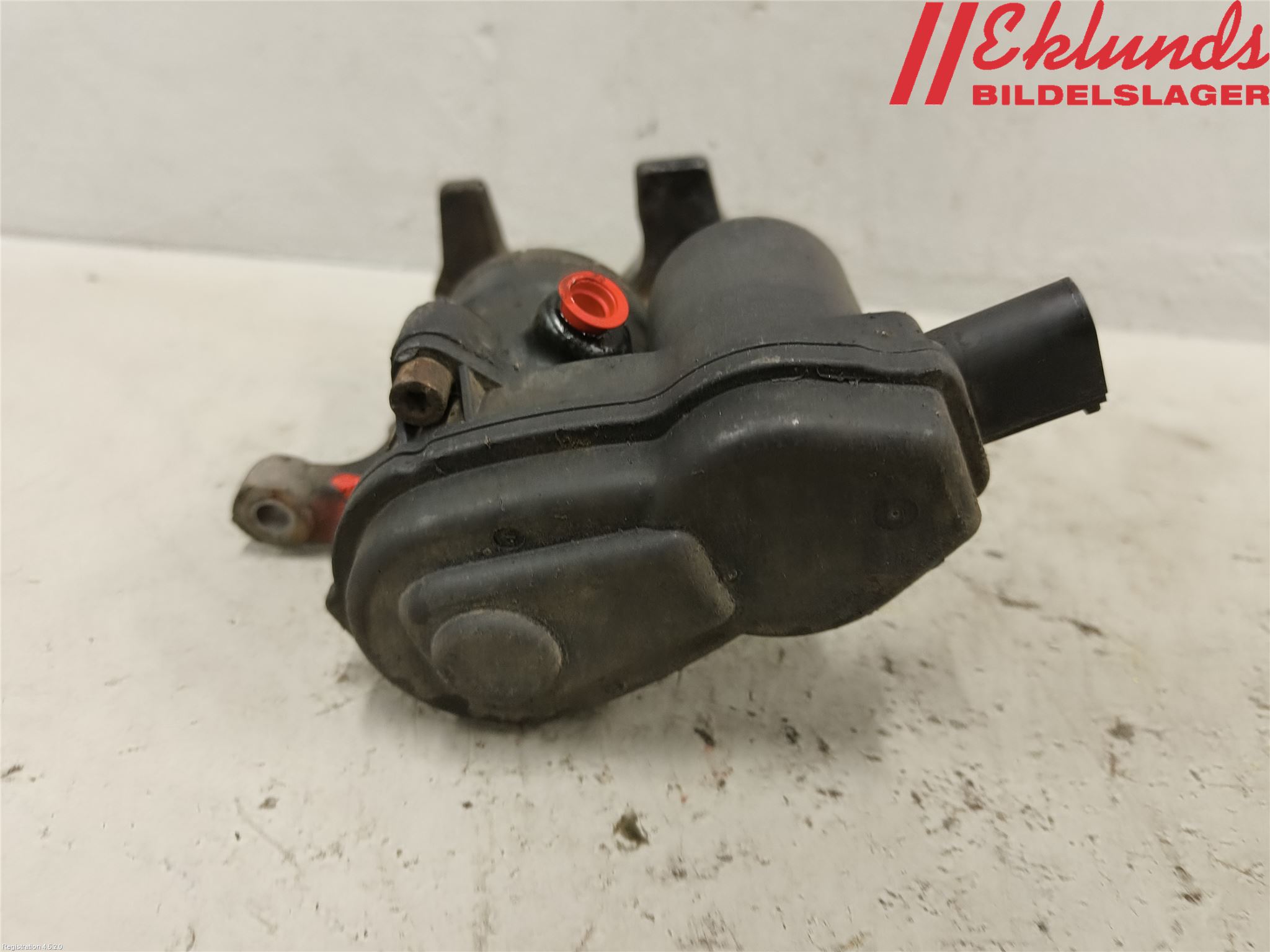 Audi A4/S4 08-11 Bromsok Bak Vänster