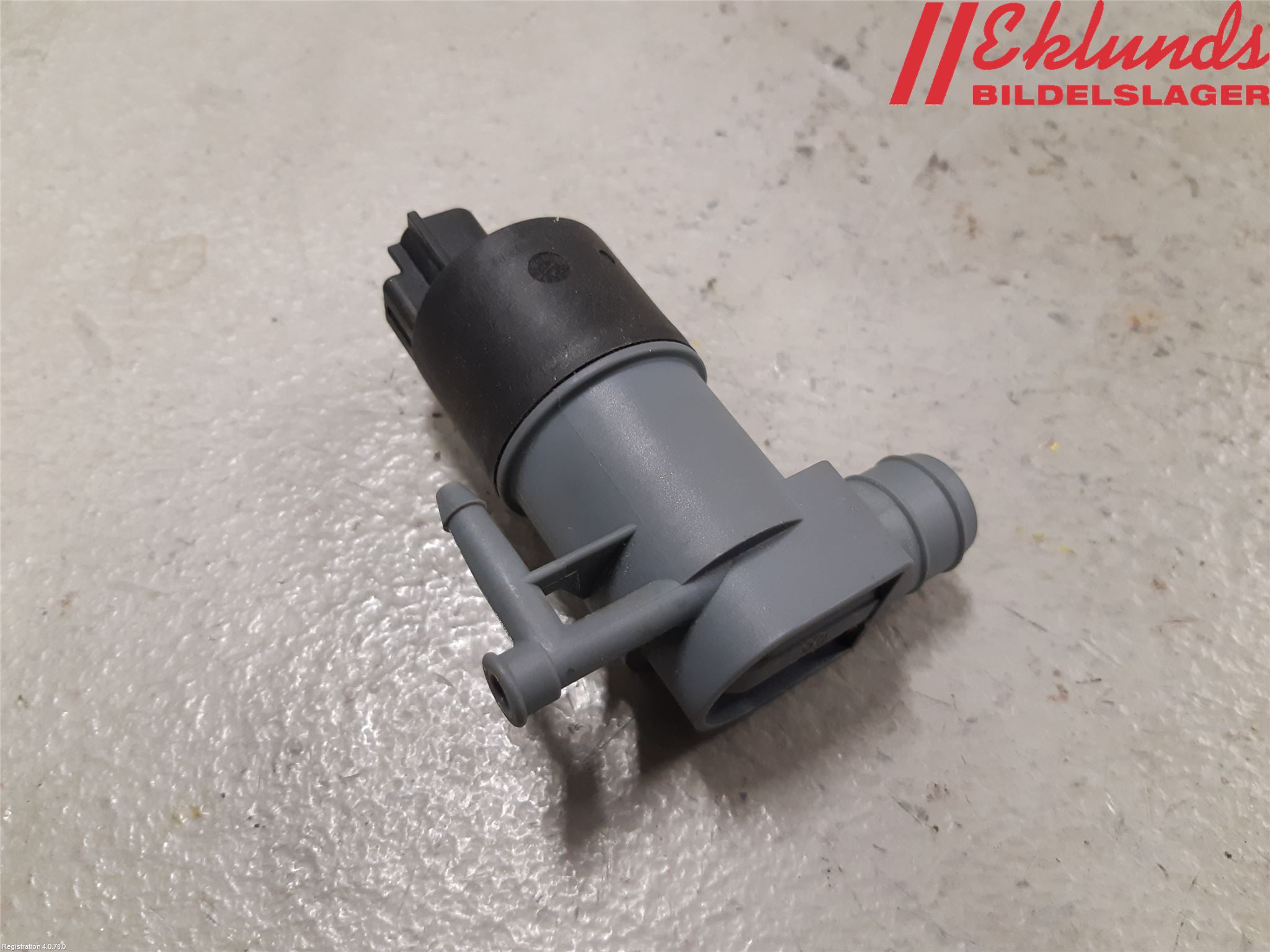 Toyota YARIS XP130 15-20 Spolarpump Vindruta