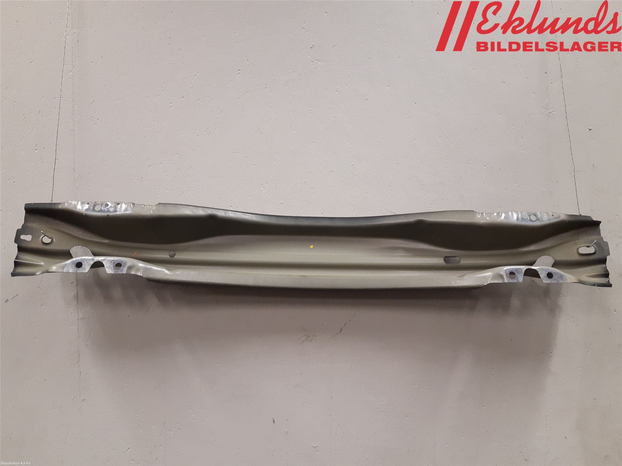 Volvo V60 14-18 Stötfångarbalk Bak