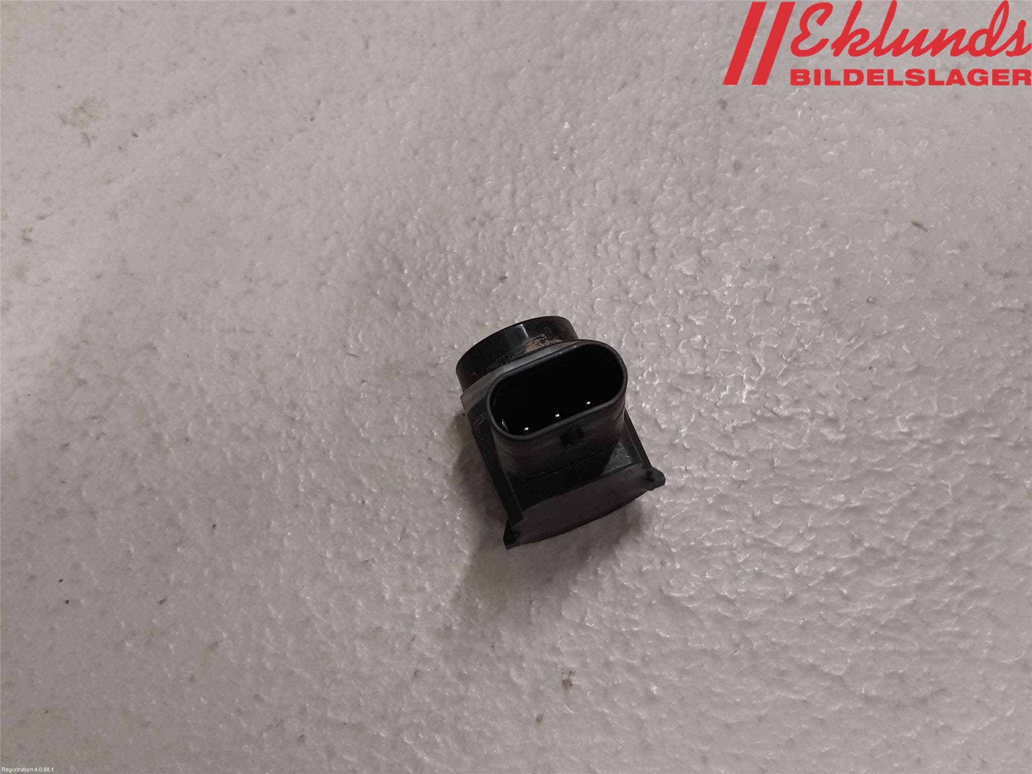 Volvo V60 CROSS COUNTRY 16-18 Parkeringshjälp Backsensor