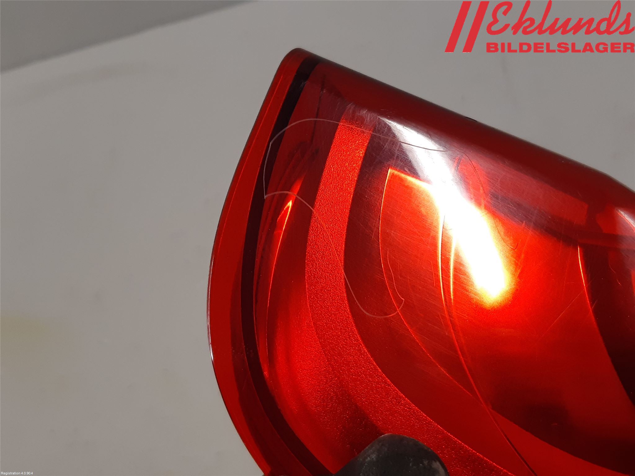 Opel VIVARO 01-14 Bakljus Höger