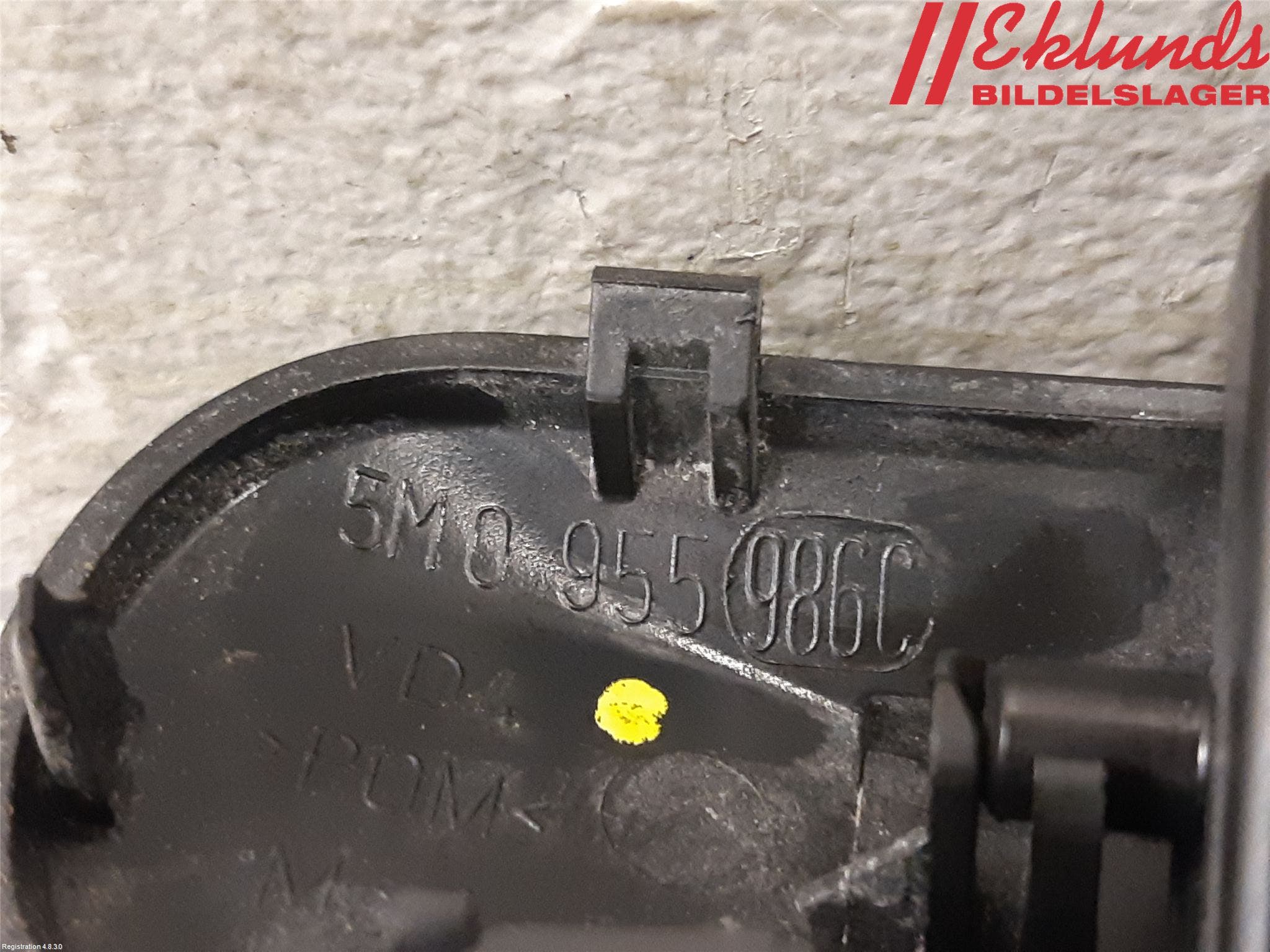 Volkswagen VW GOLF / E-GOLF VII 13-20 Spolarmunstycke Rutor