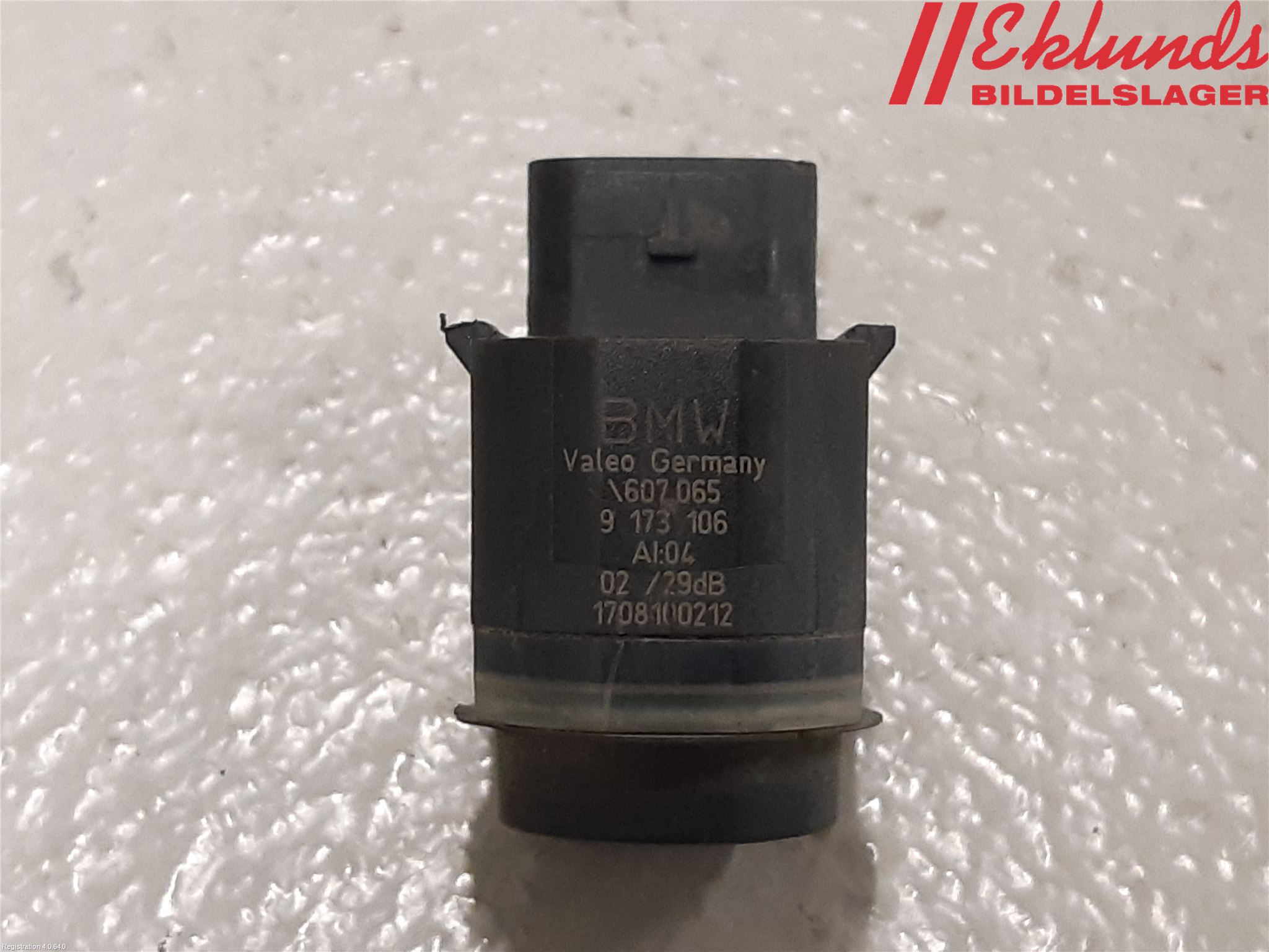 BMW 5 F10/F11/F18 09-17 Parkeringshjälp Frontsensor