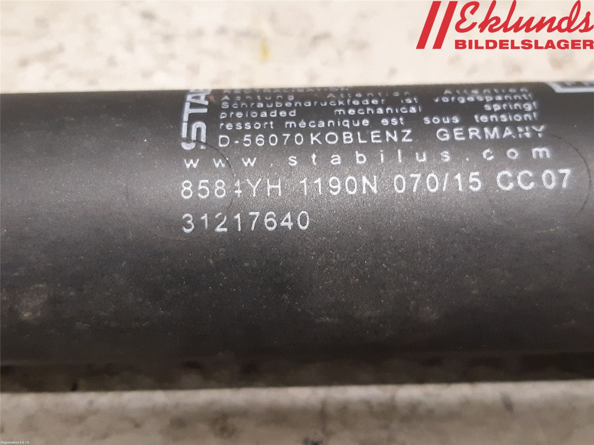 Volvo V70 14-16 Gasfjäder Baklucka