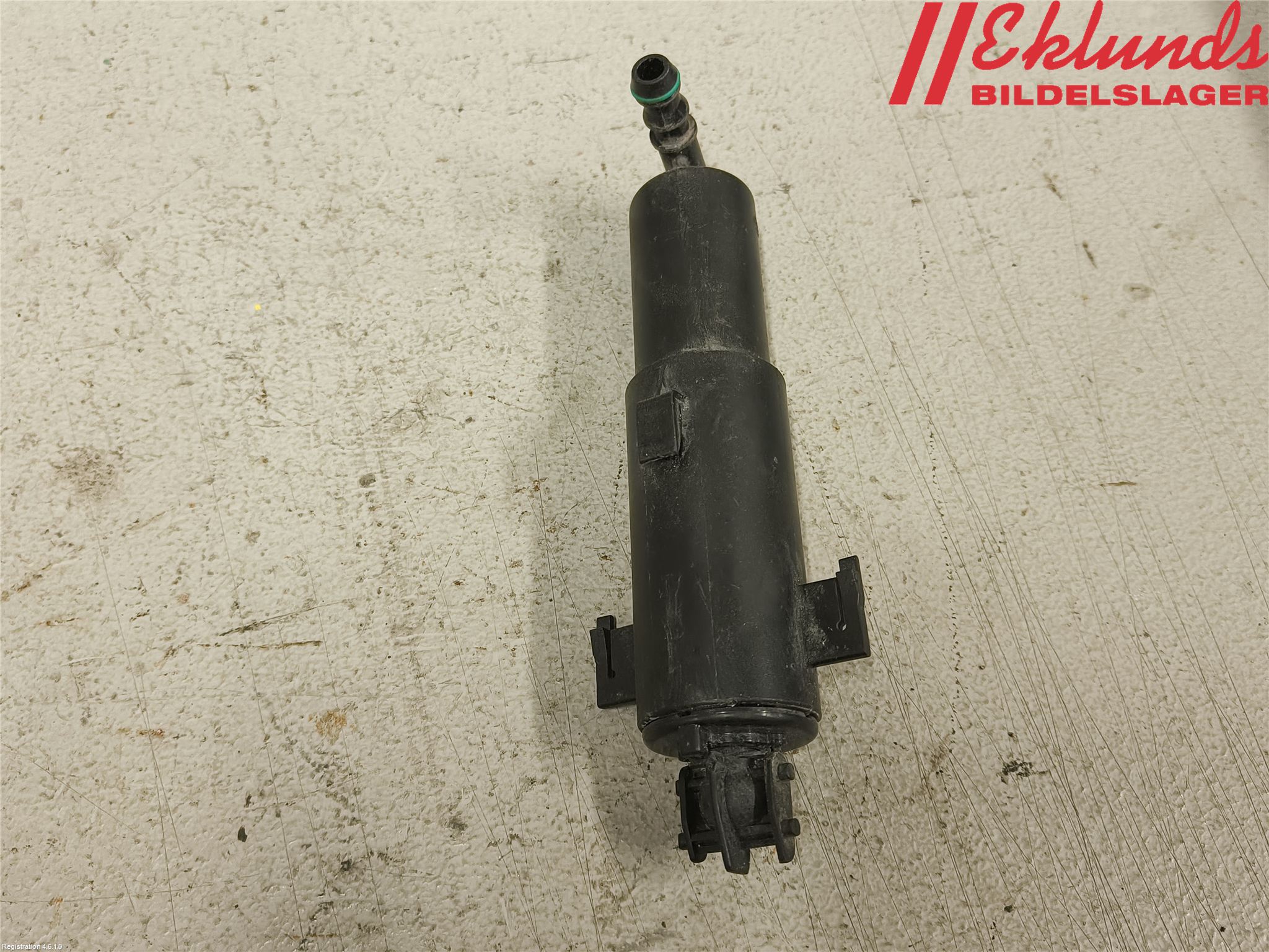 BMW 3 E90/91 SED/TOU 05-12 Spolarmunstycke Strålkastare