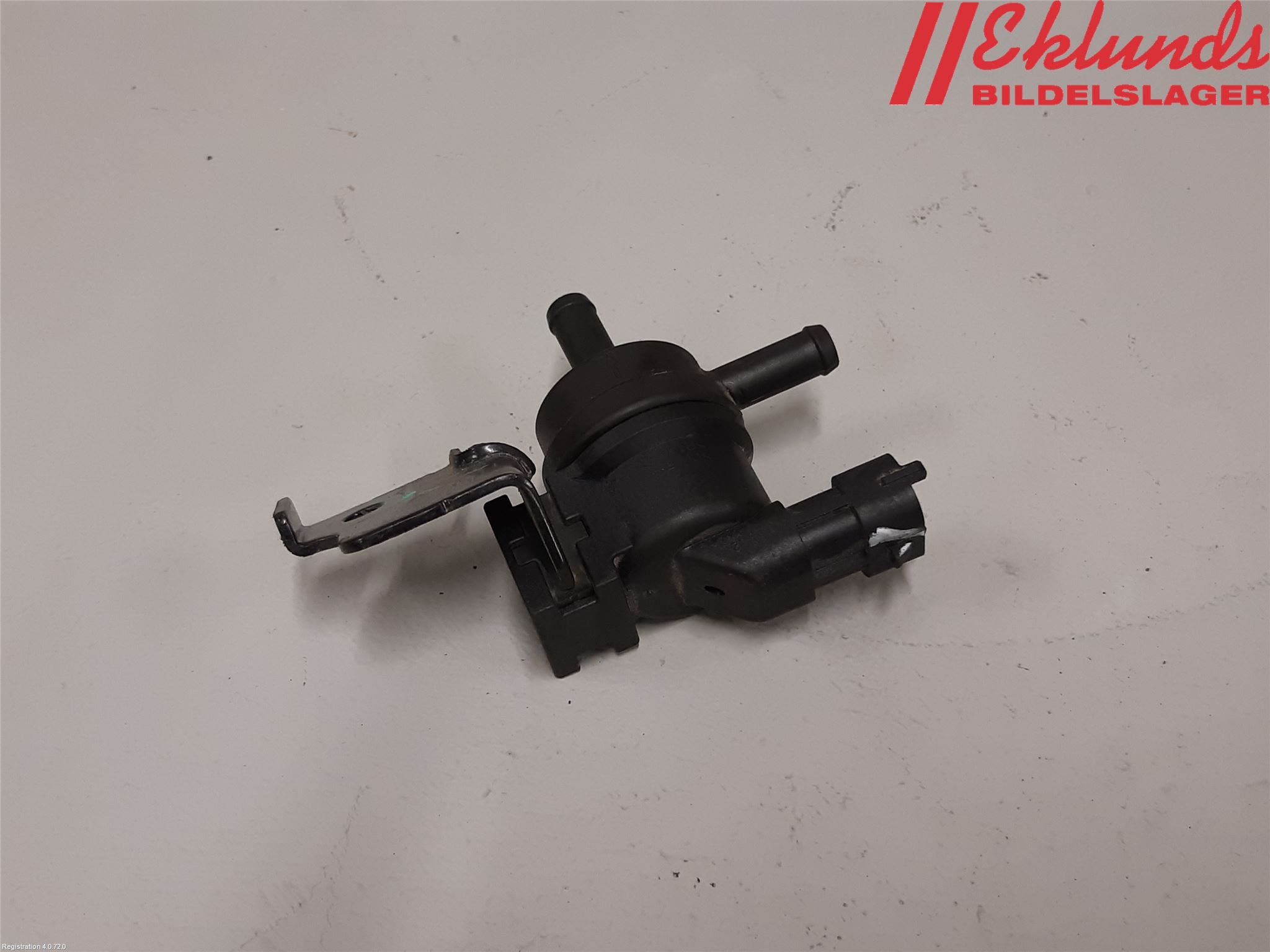 Kia CEED 12-18 Vakuumventil