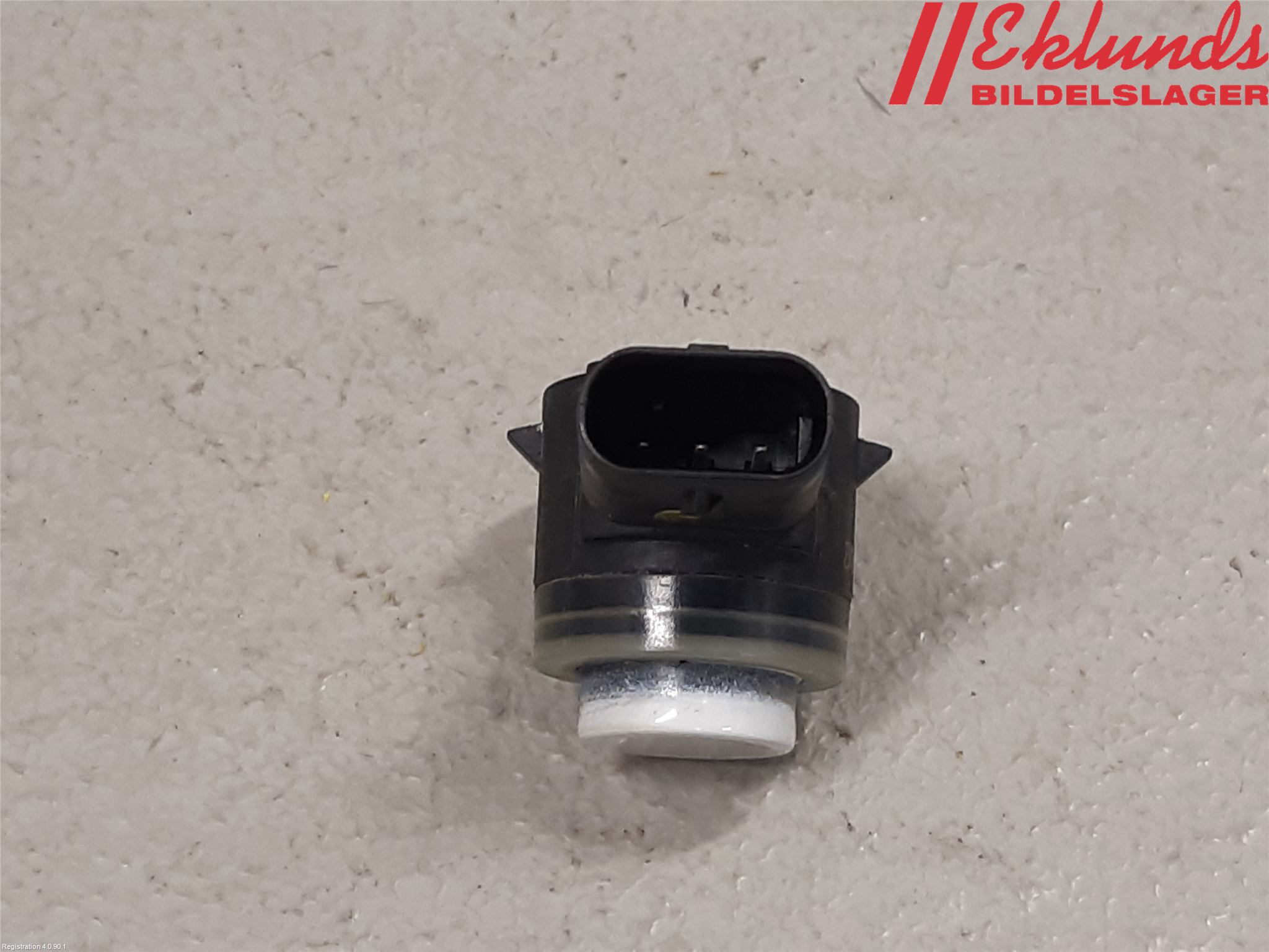 Volkswagen VW PASSAT 15-19 Parkeringshjälp Frontsensor