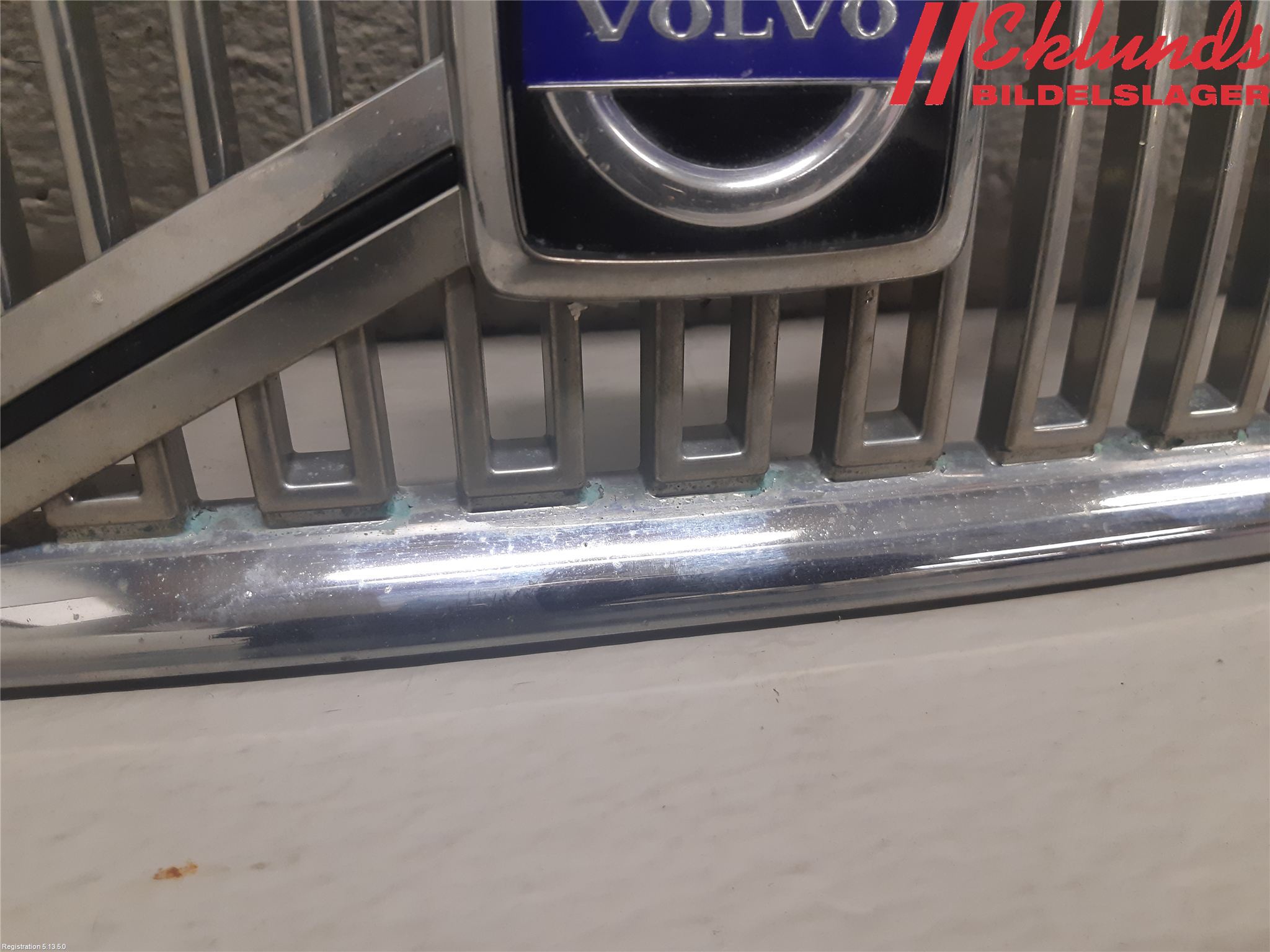 Volvo V70 05-08 Grill Komp