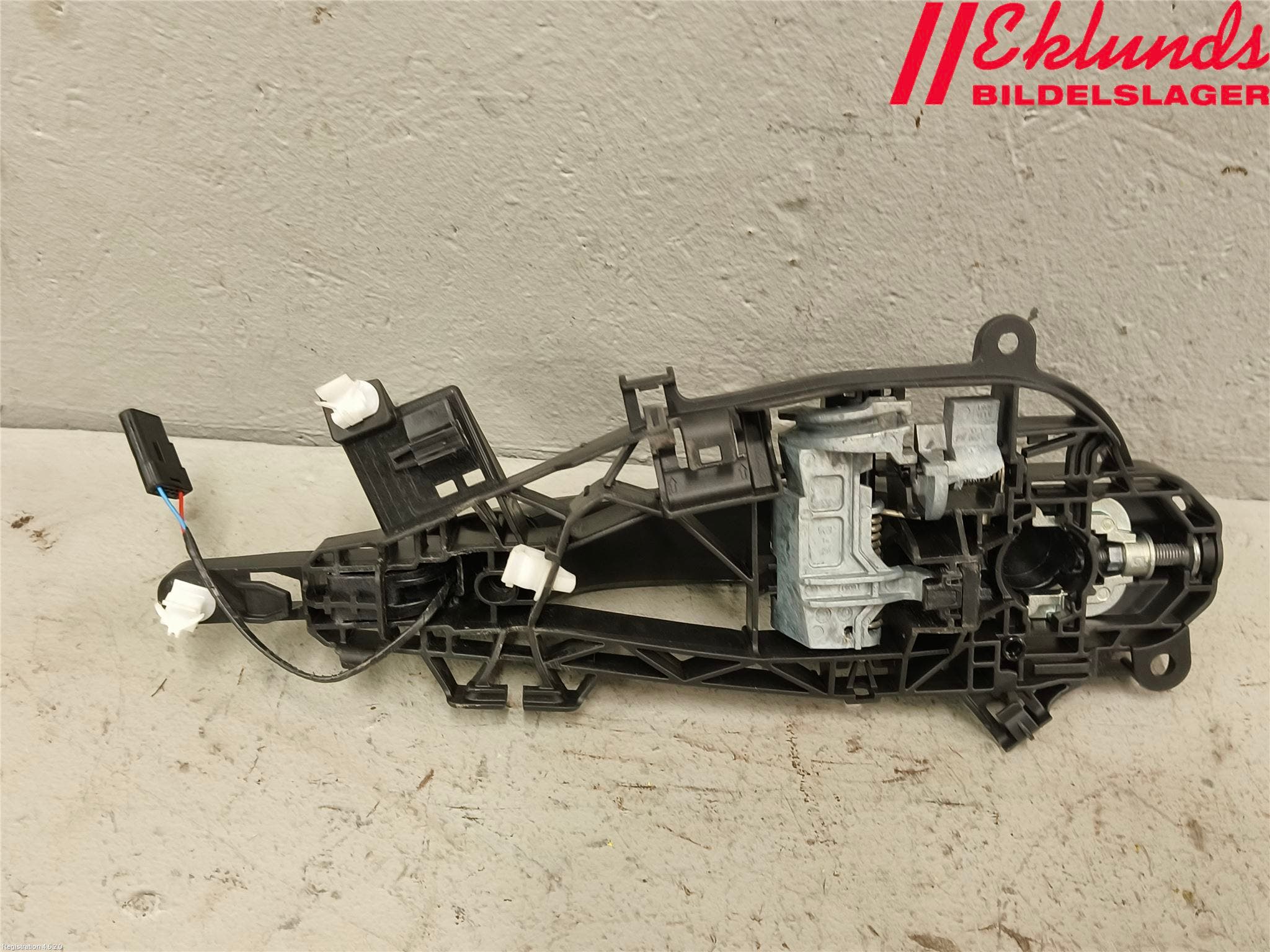 Opel INSIGNIA 17- Dörrhandtag Yttre Vä