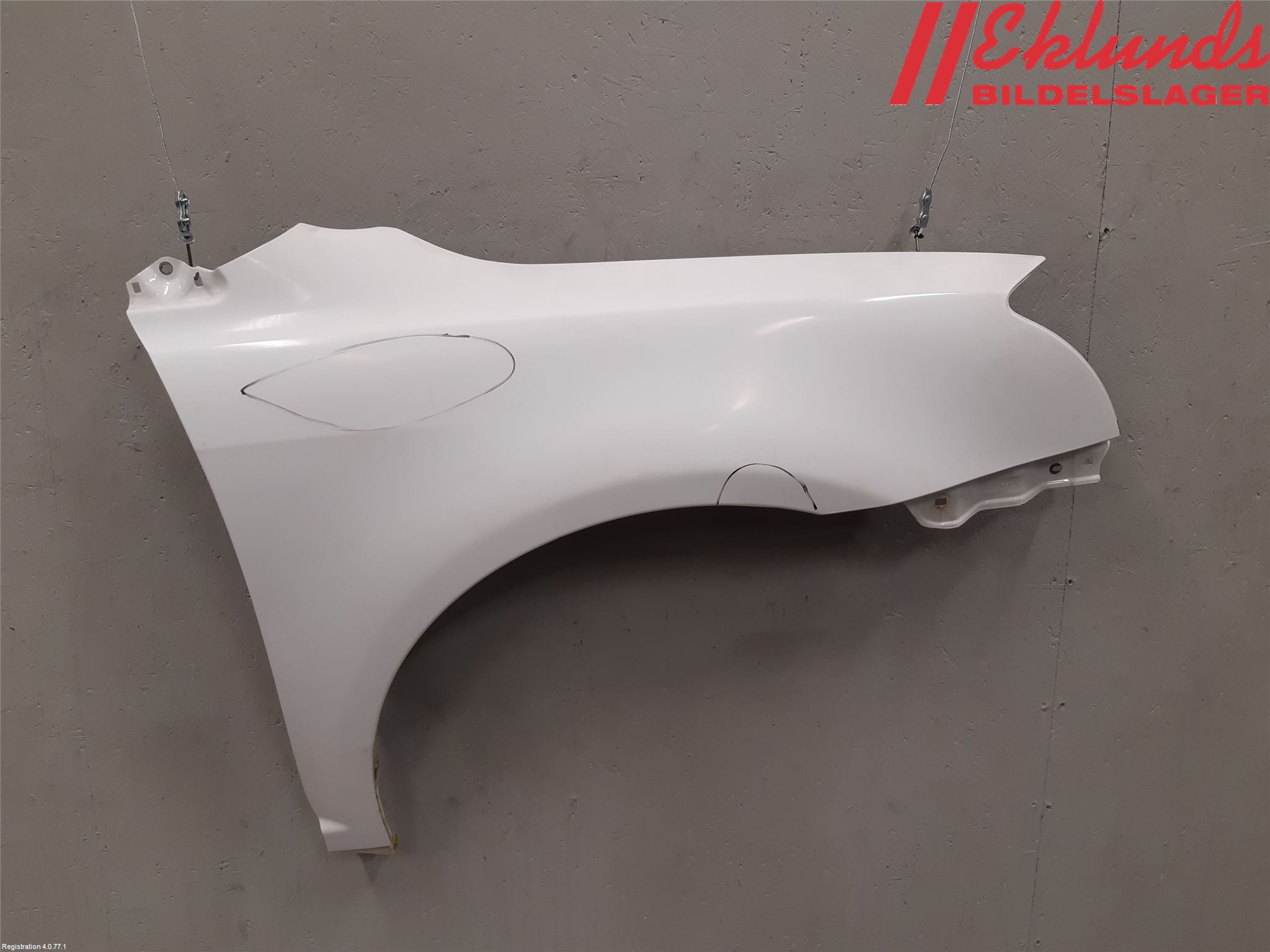 Toyota AVENSIS 07-08 Skärm Fram Höger