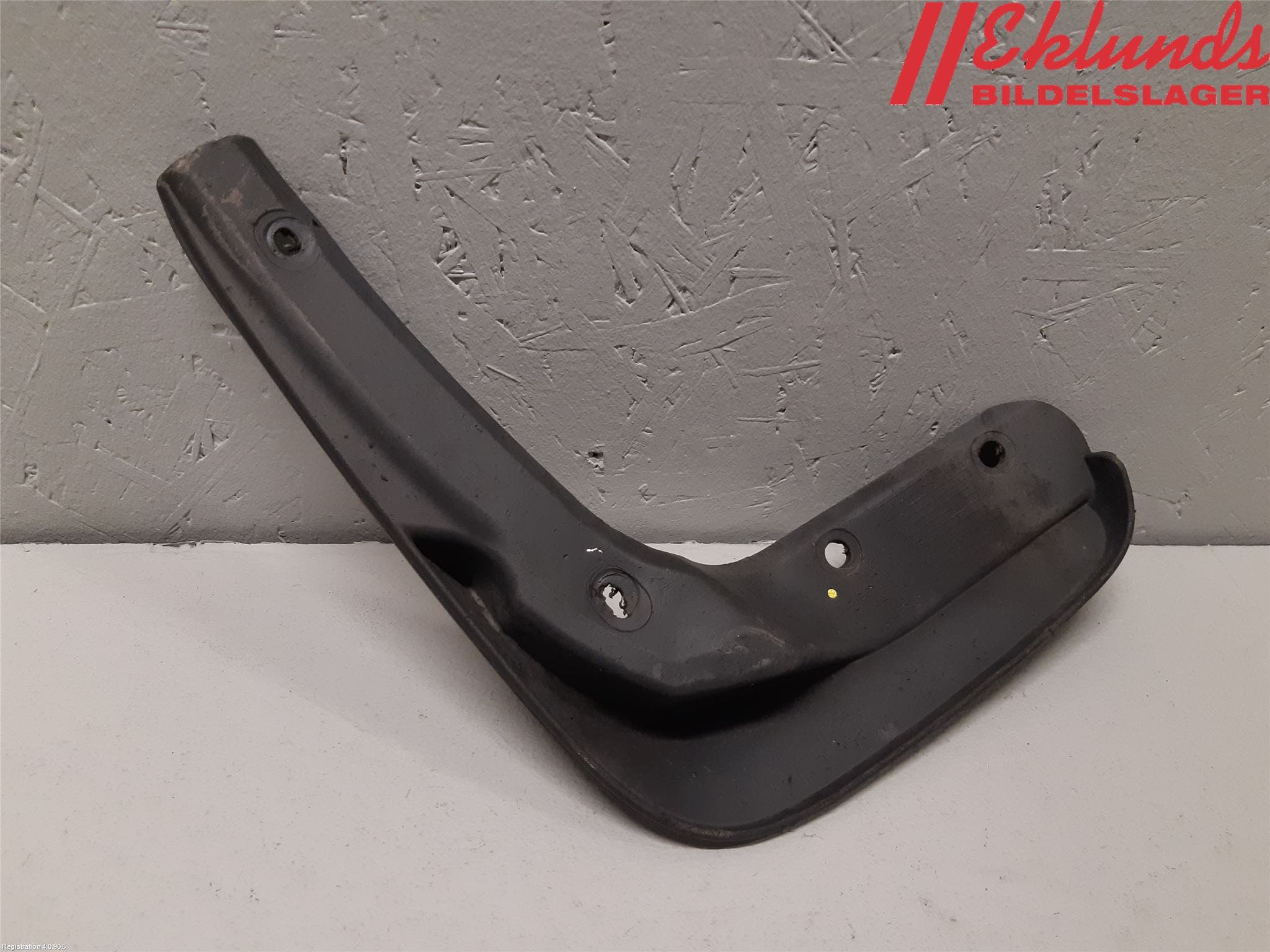 Volkswagen VW GOLF / E-GOLF VII 13-20 Stänkskydd