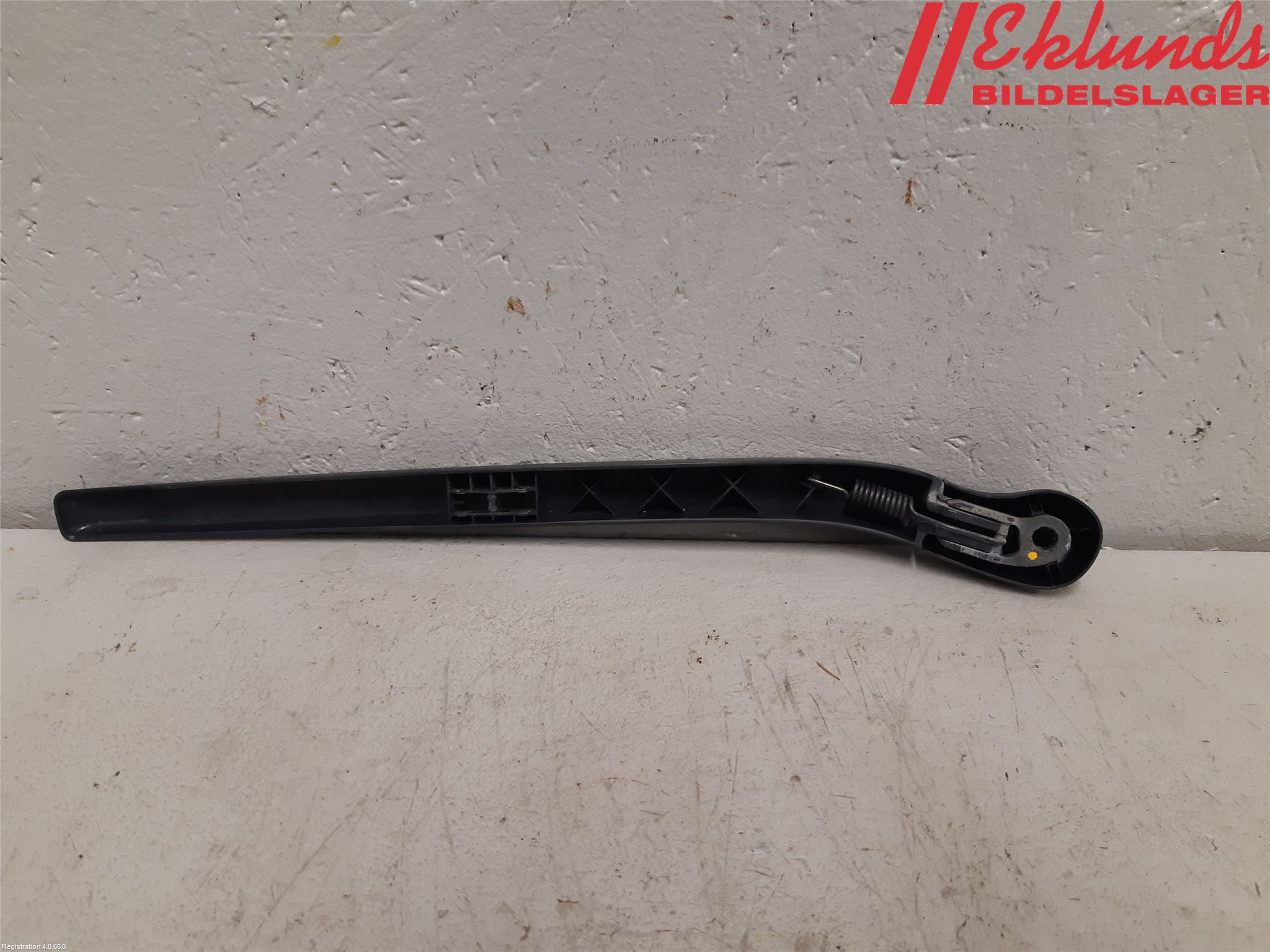 BMW 5 F10/F11/F18 09-17 Torkararm-Bakruta