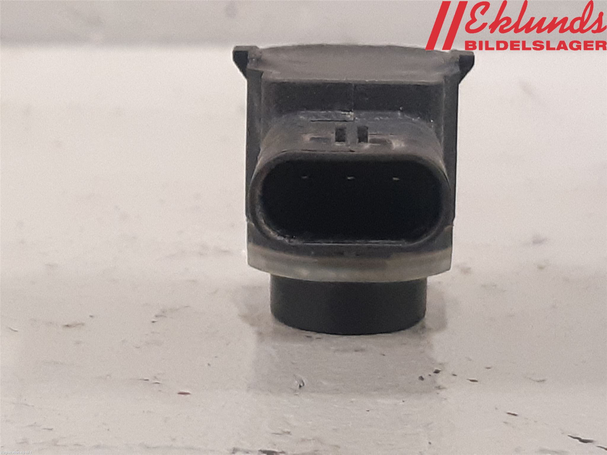 Volkswagen VW PASSAT 11-14 Parkeringshjälp Frontsensor