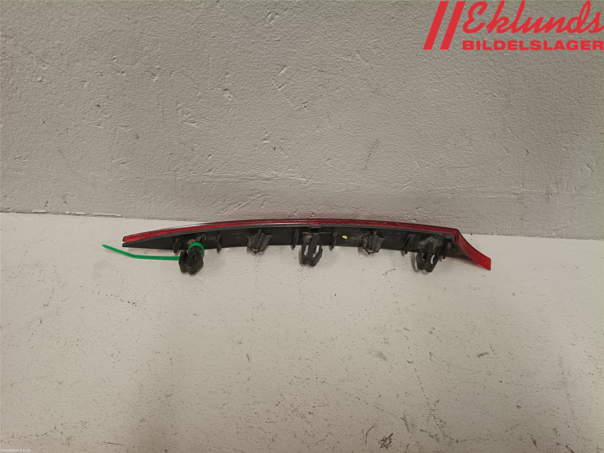 BMW 3 G20/G21/G80/G81 19- Dimljus/Reflex Bak