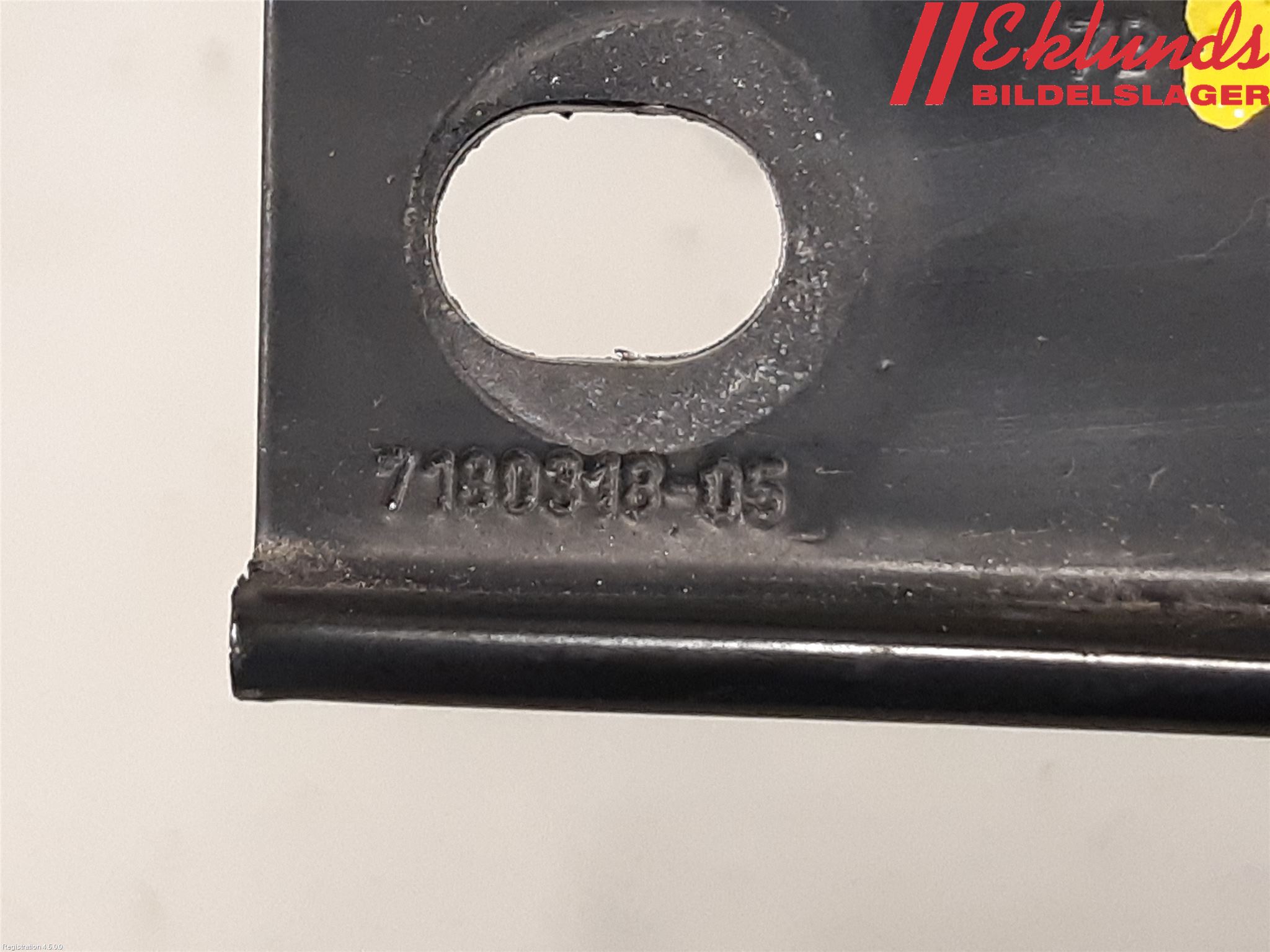 BMW 5 F10/F11/F18 09-17 Front Övrigt