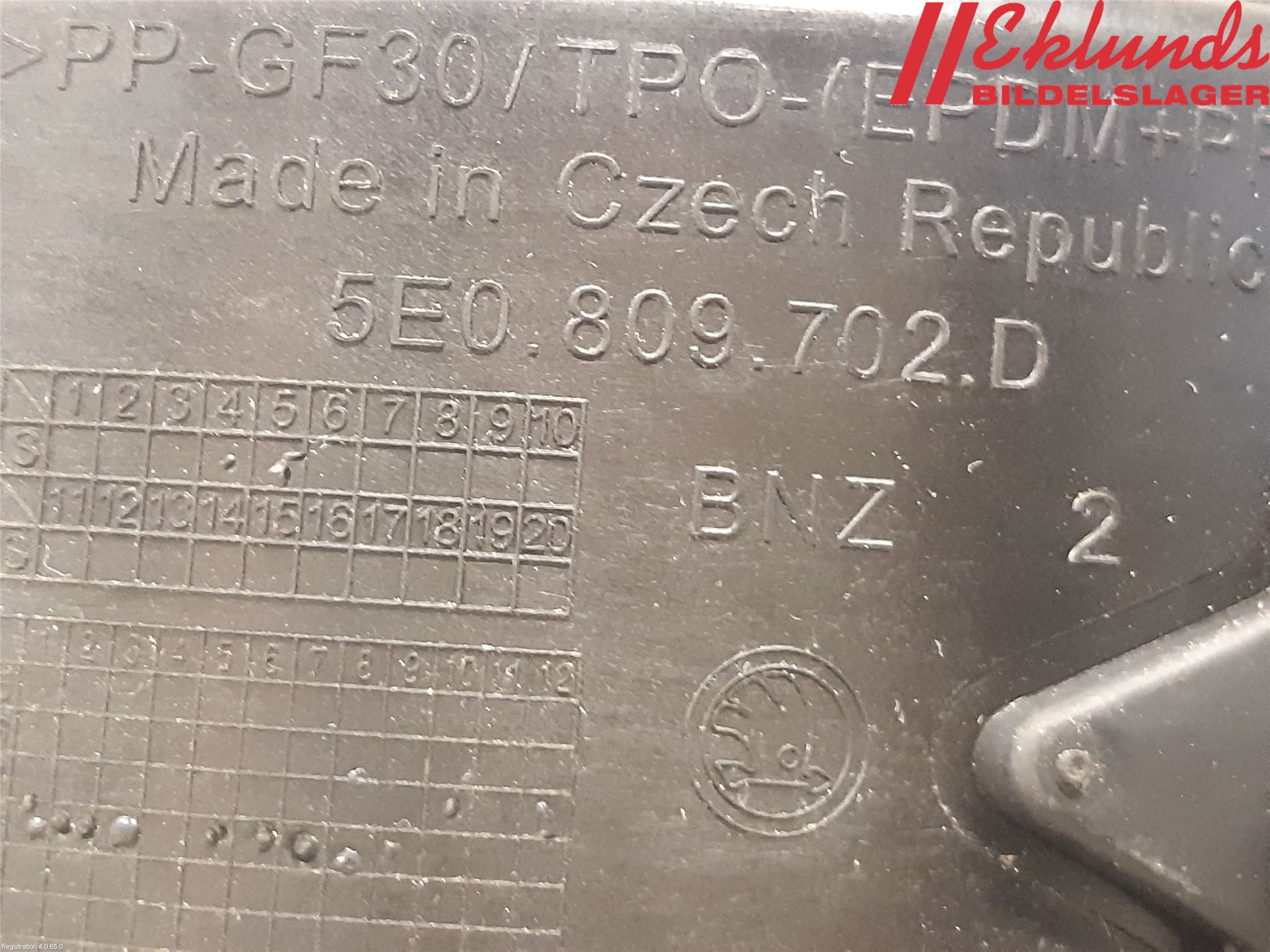 Skoda OCTAVIA (5E) 13-20 Tanklucka