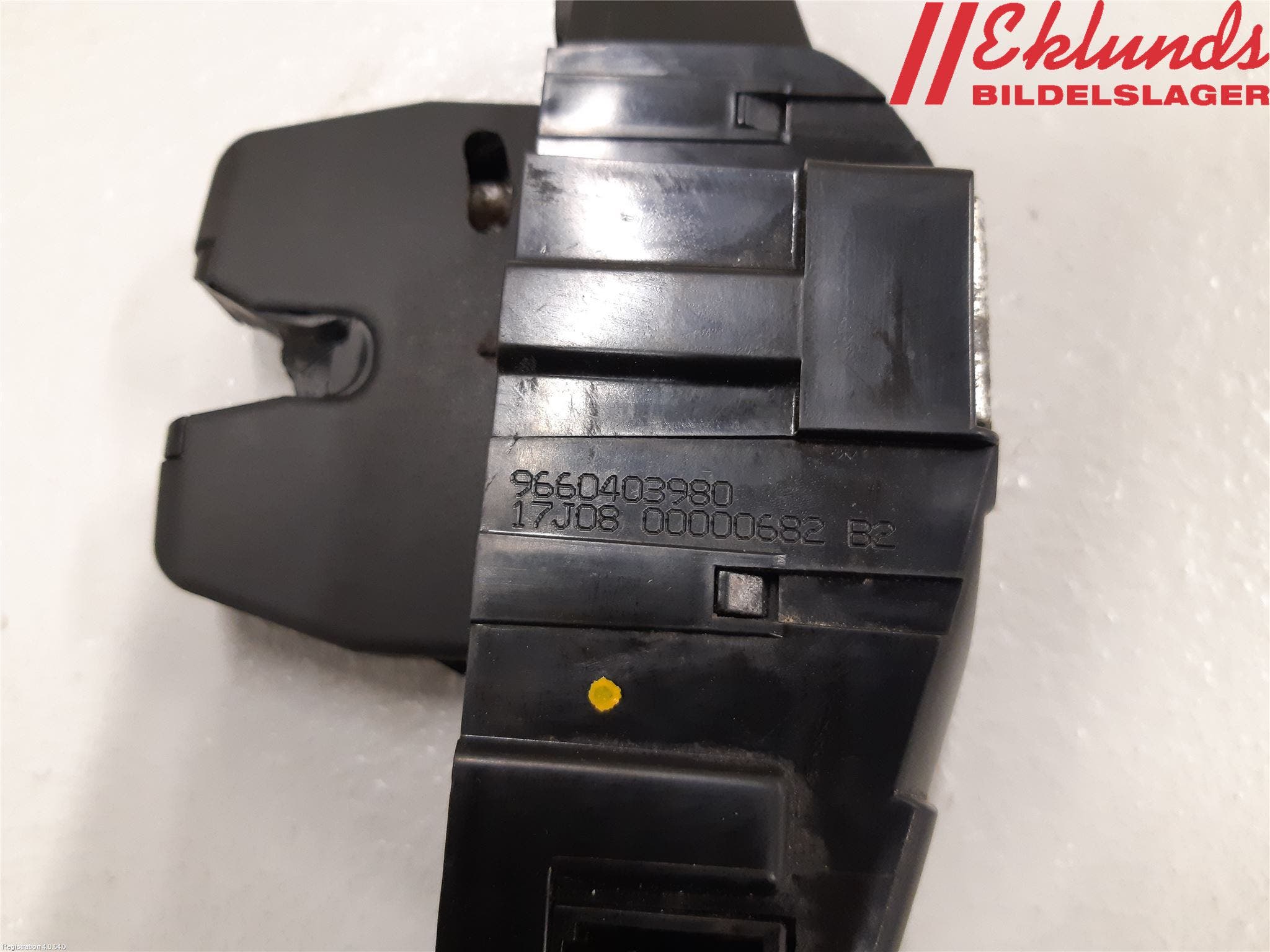 Citroen C4 GRAND PICASSO 07-13 Låskista Baklucka