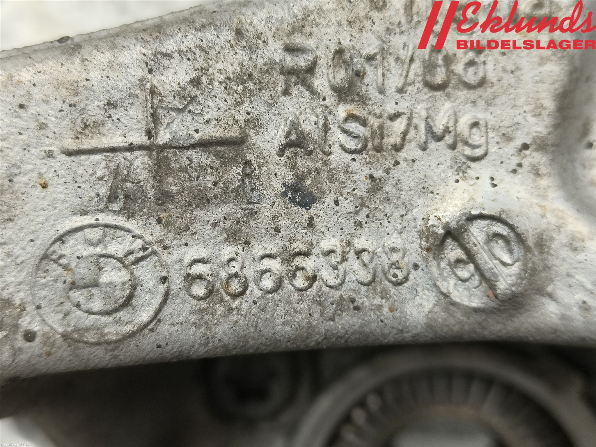 BMW 5 G30/G31/F90 17-23 Hjullagerhus Bak Hö