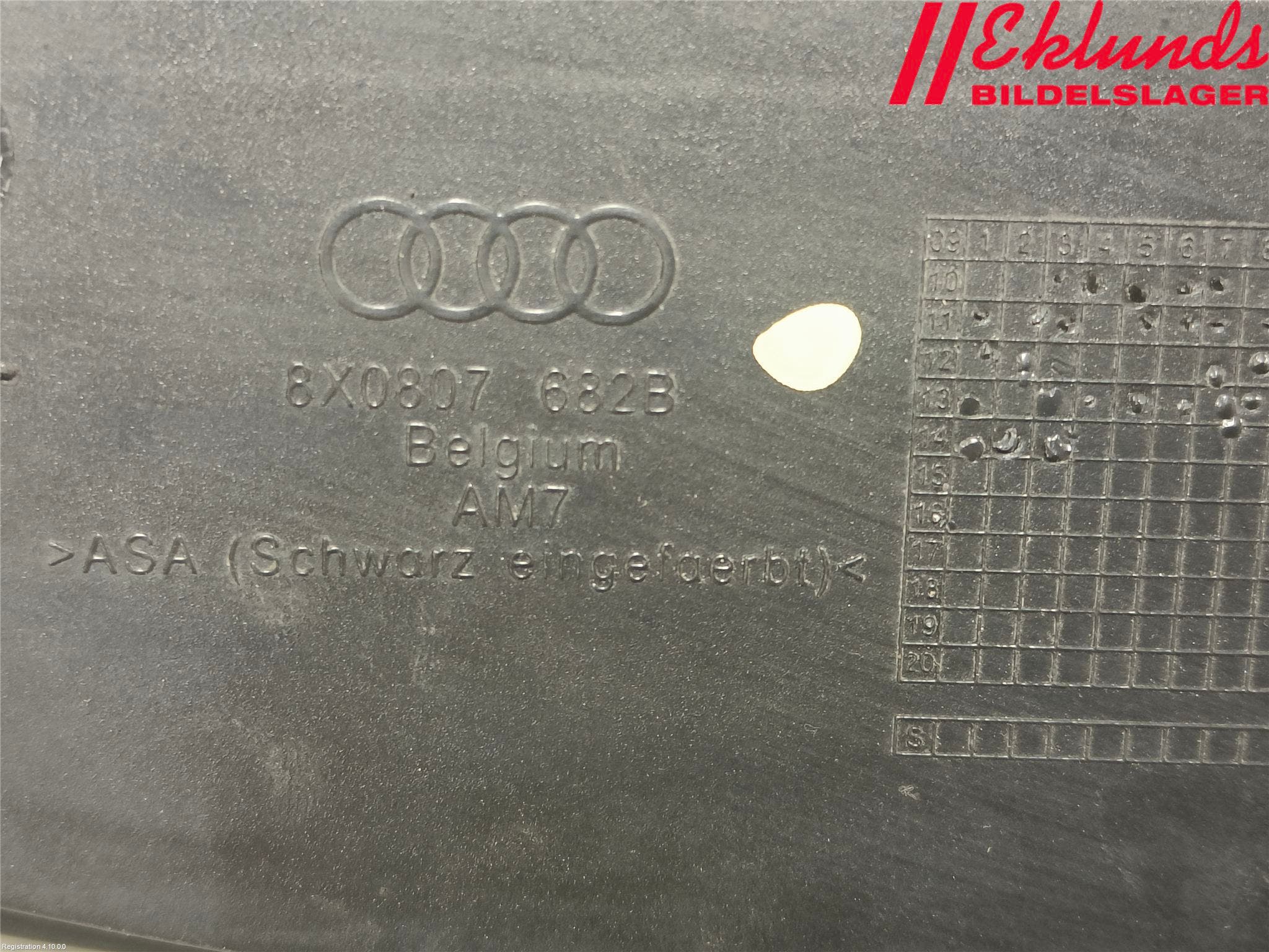 Audi A1/S1 11-18 Dimljussarg Fram