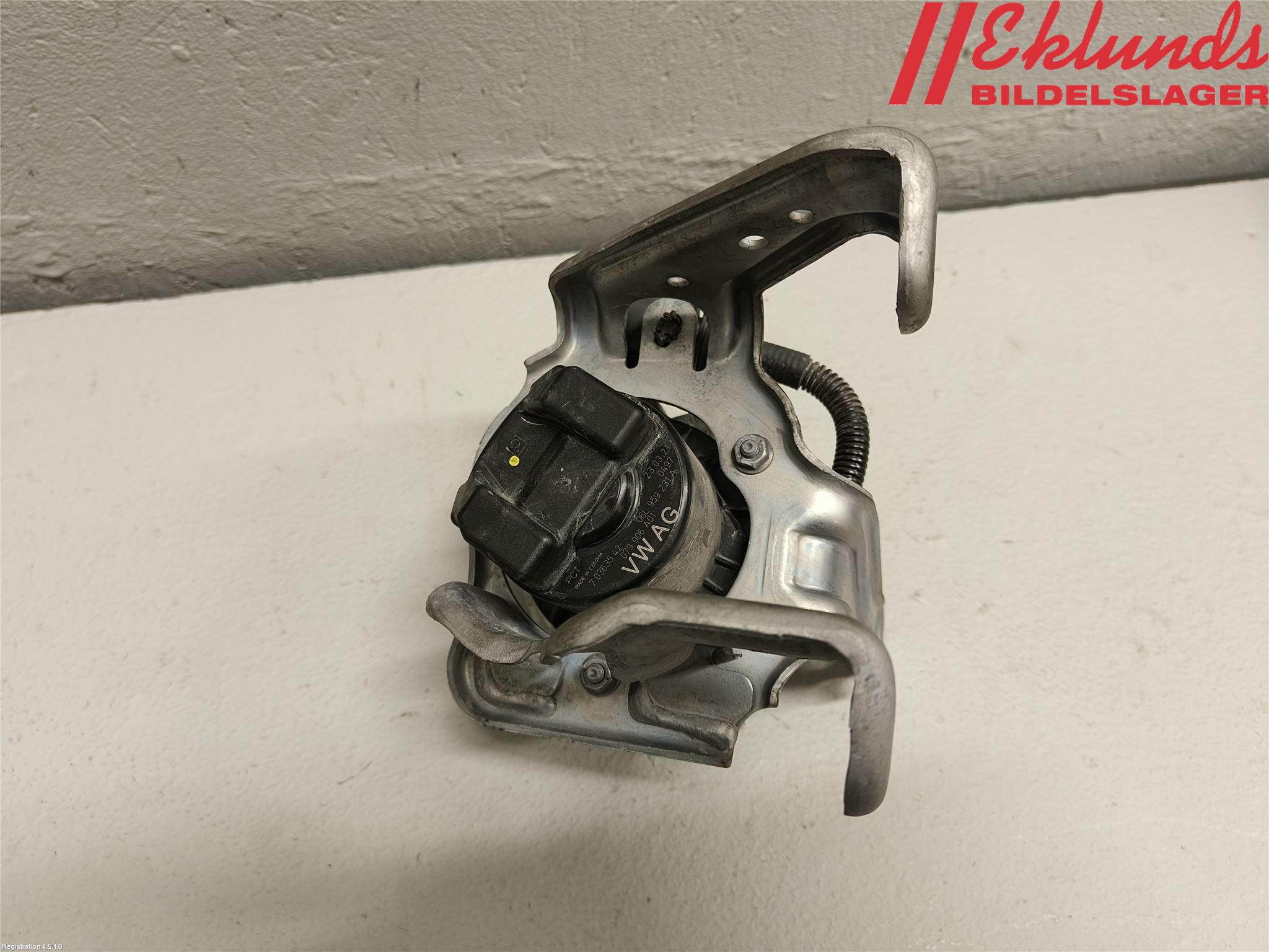 Audi A6 F2/C8 19- Luftpump-Avgasrening