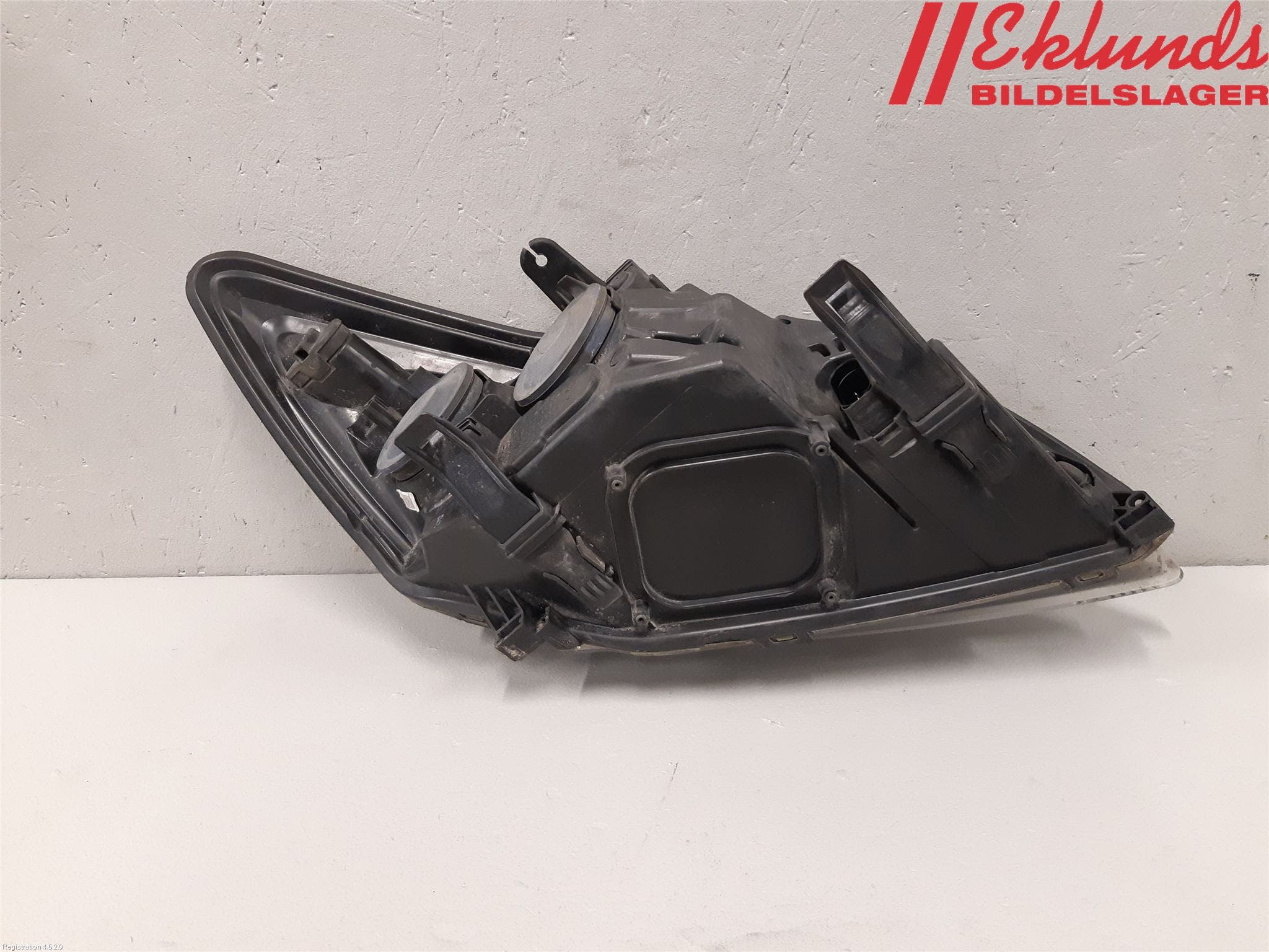 Ford FOCUS 08-11 Strålkastare Vänster