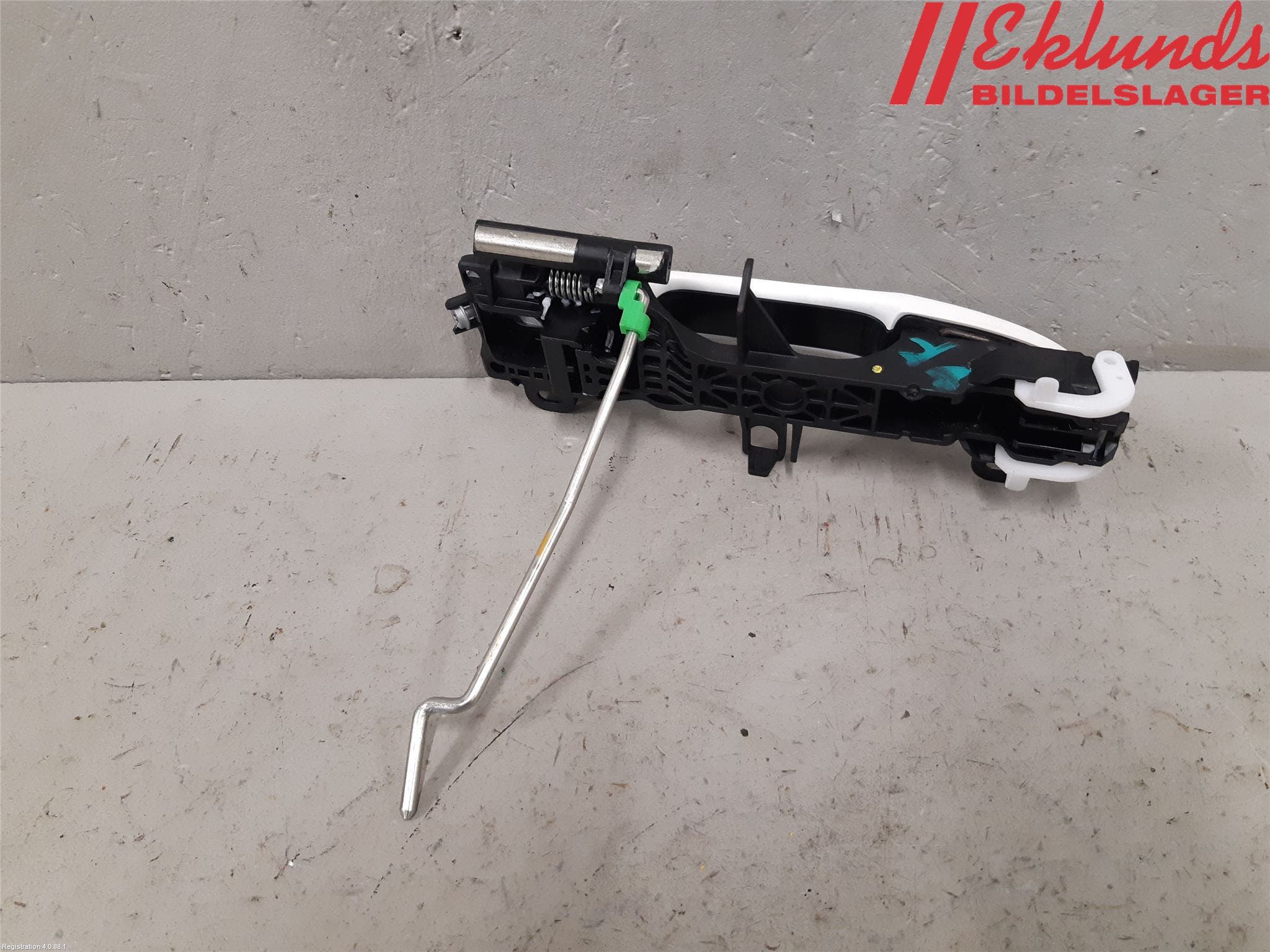 Toyota YARIS XP21 20- Dörrhandtag Yttre Vä