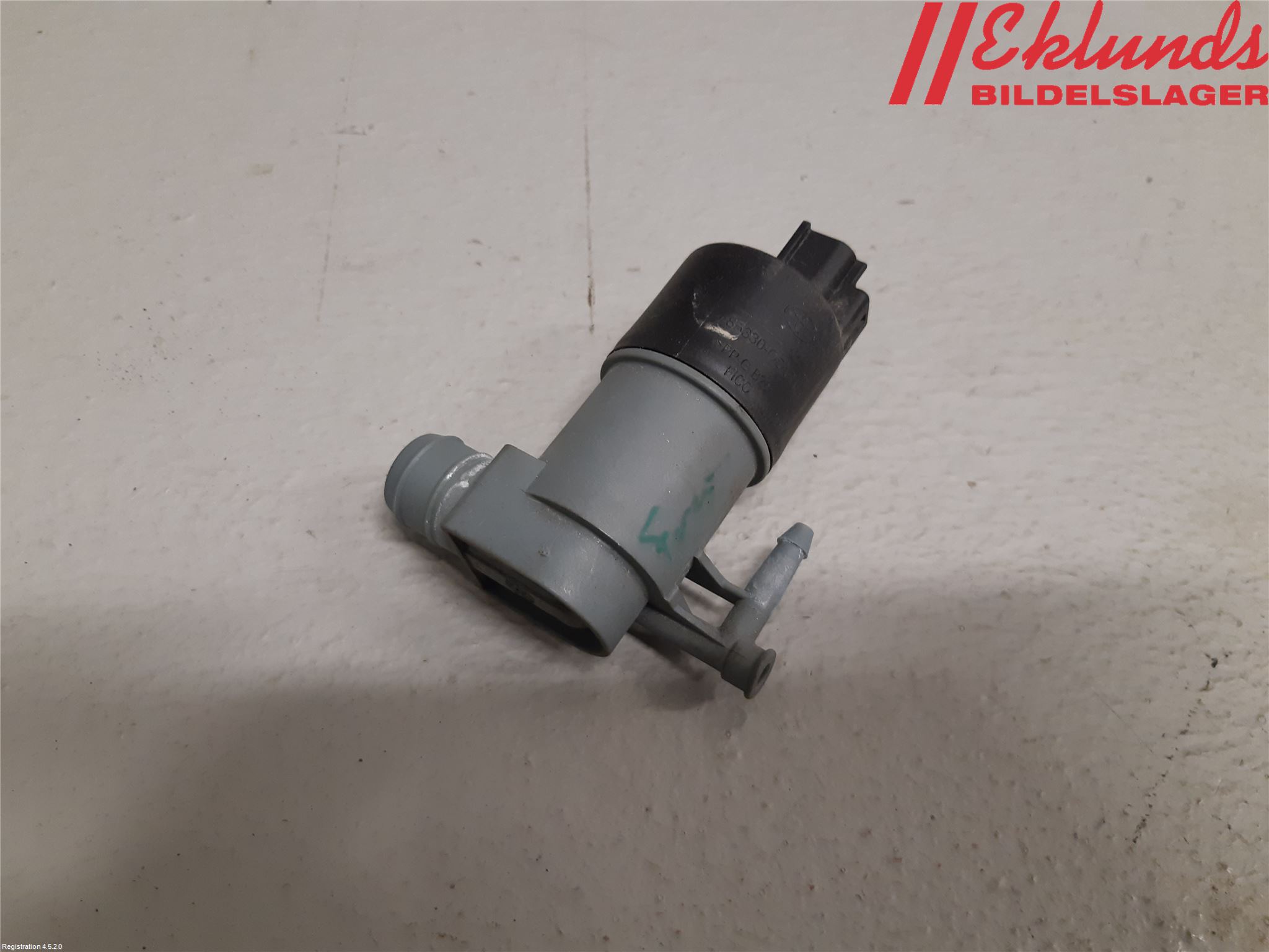 Toyota YARIS XP130 15-20 Spolarpump Vindruta