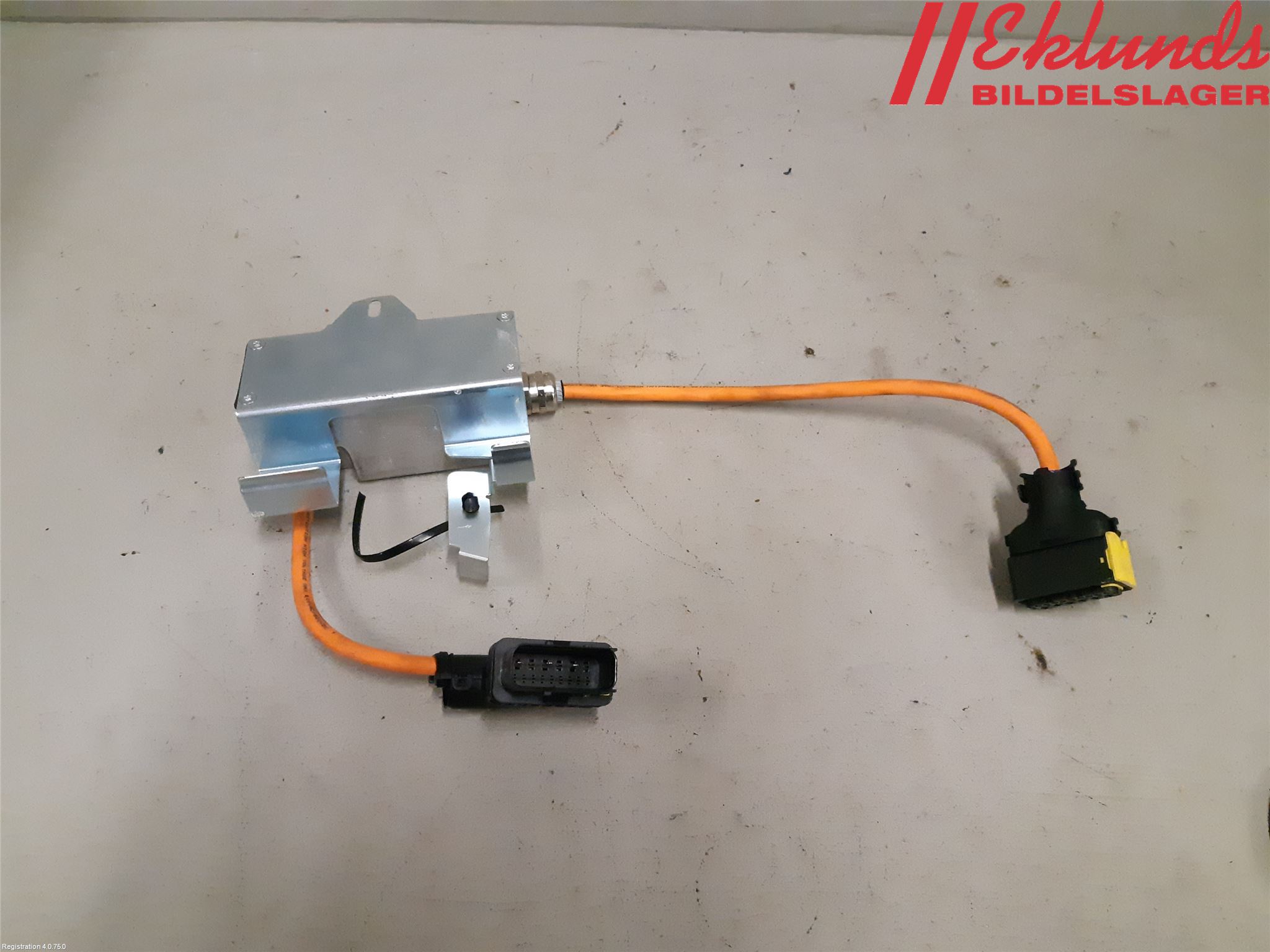 Volvo V60 14-18 Batteriladdare Högspänning