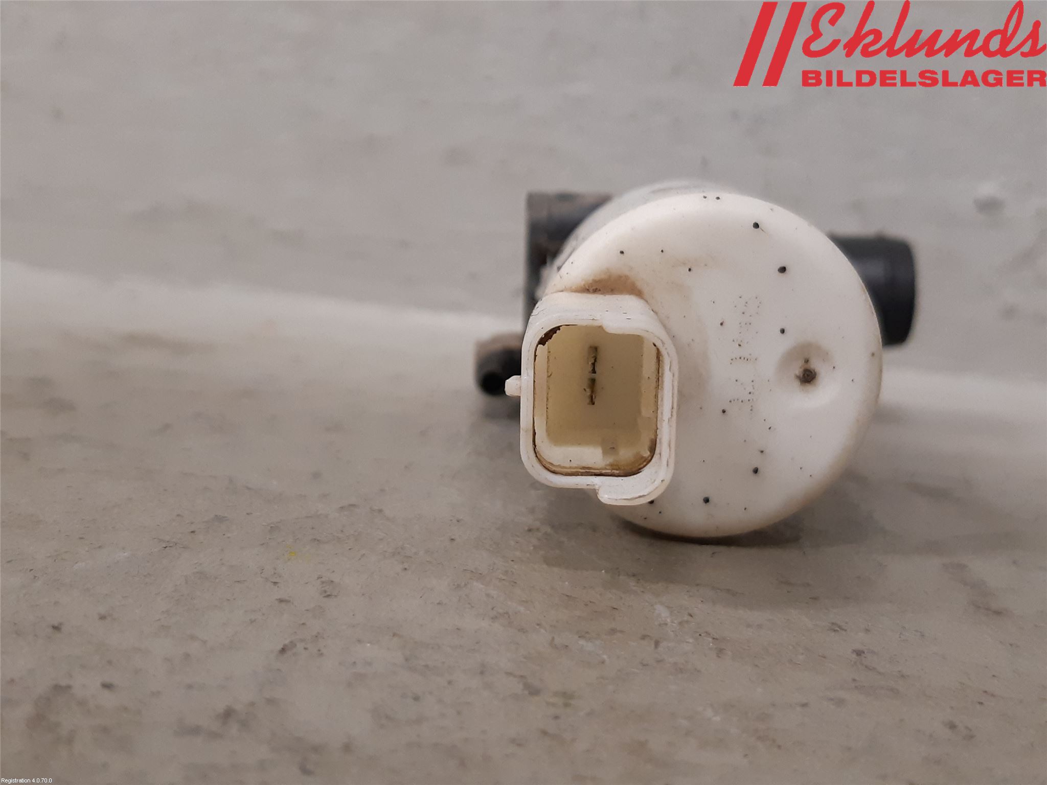 Renault TRAFIC   02-14 Spolarpump Vindruta