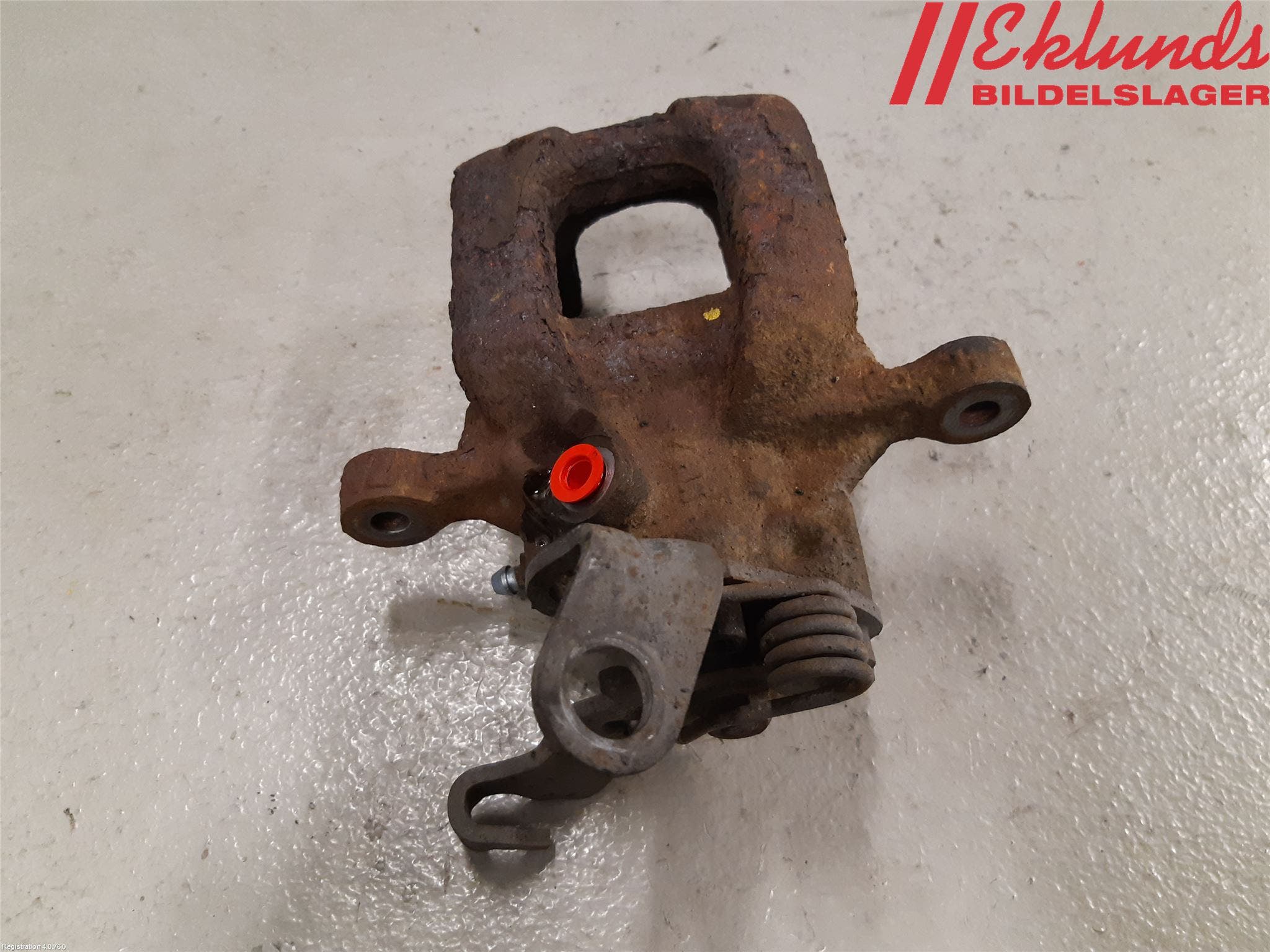 Skoda SUPERB 09-15 Bromsok Bak Vänster